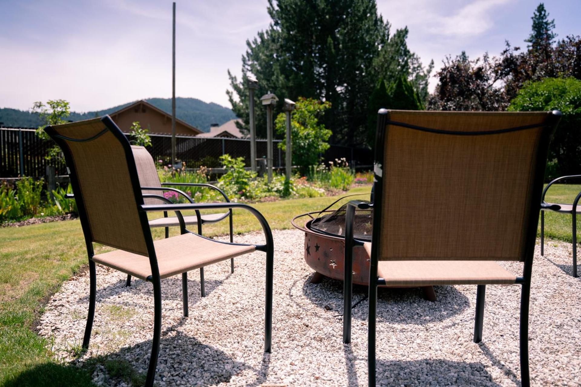 Blue Elk Inn photo 85