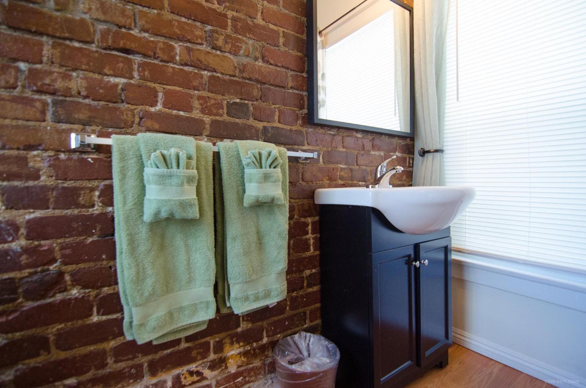 Hotel Royal photo 2