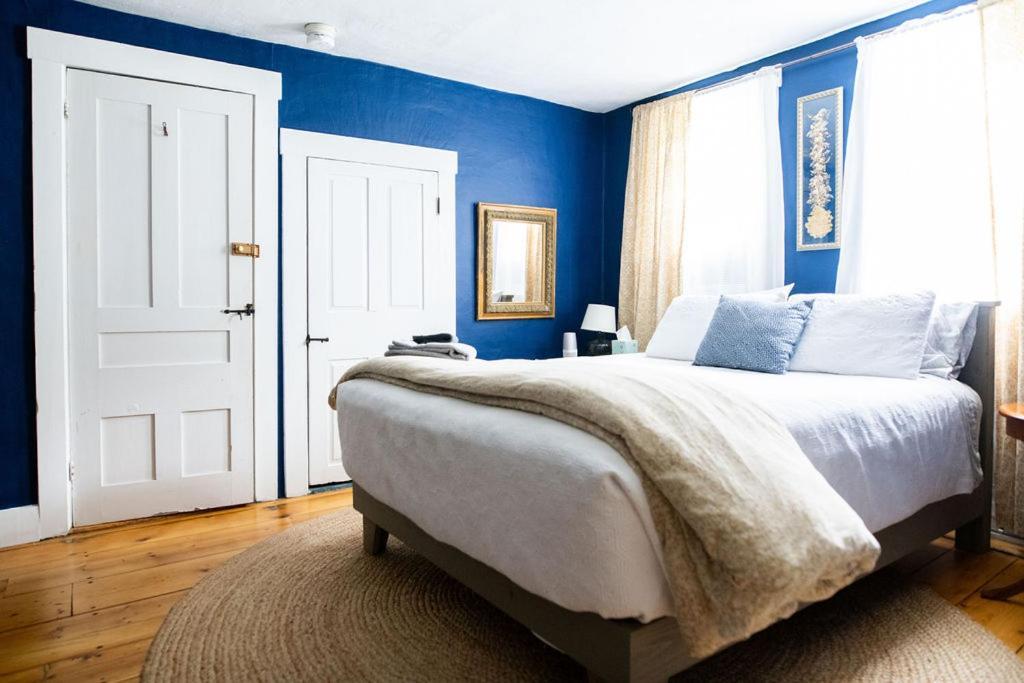Craftsbury Farmhouse photo 16