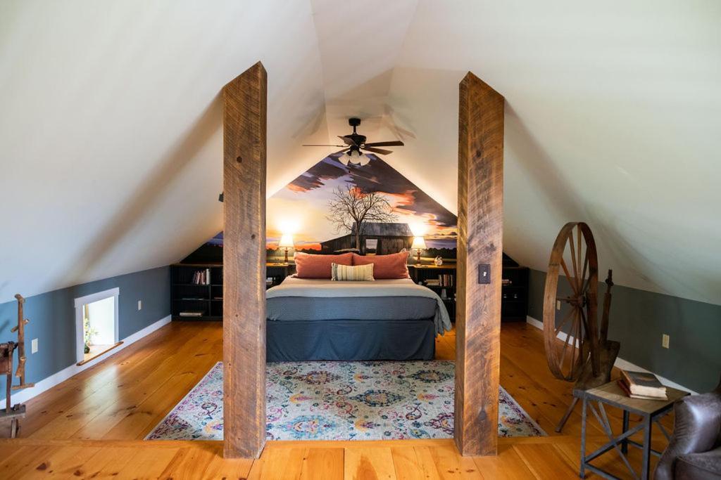 Craftsbury Farmhouse photo 10
