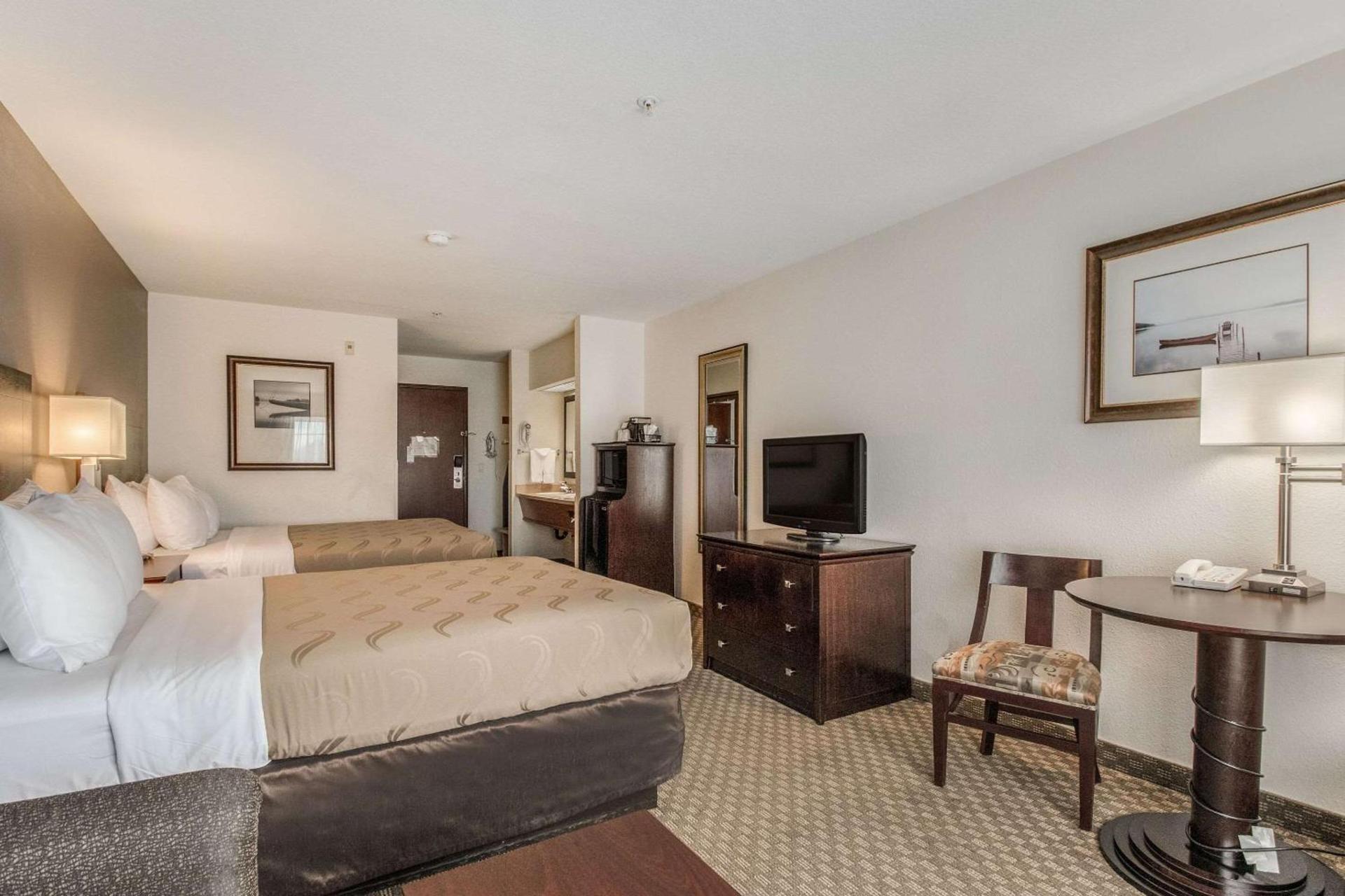Quality Inn photo 20