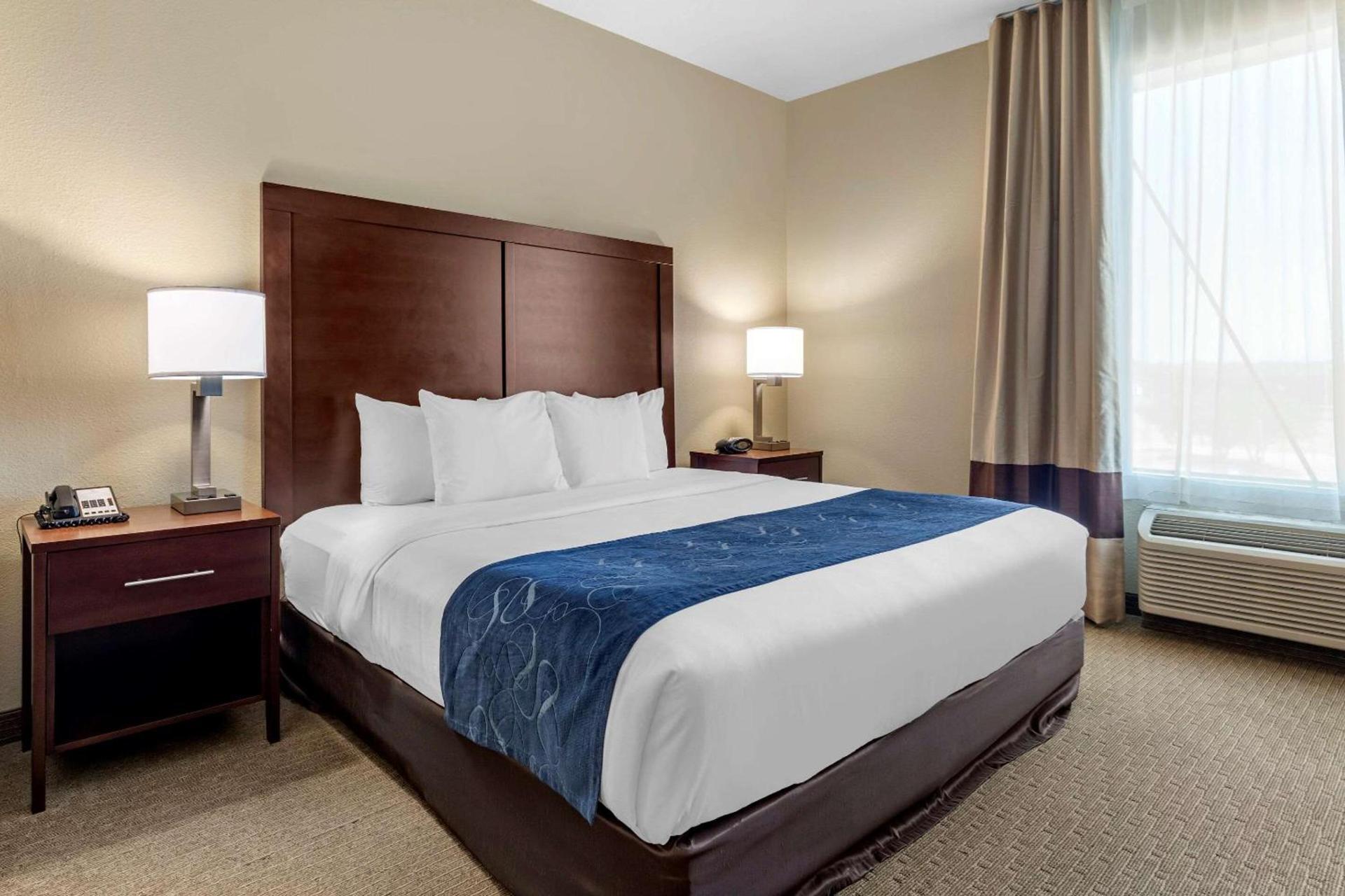 Comfort Suites Waco Near University Area photo 7