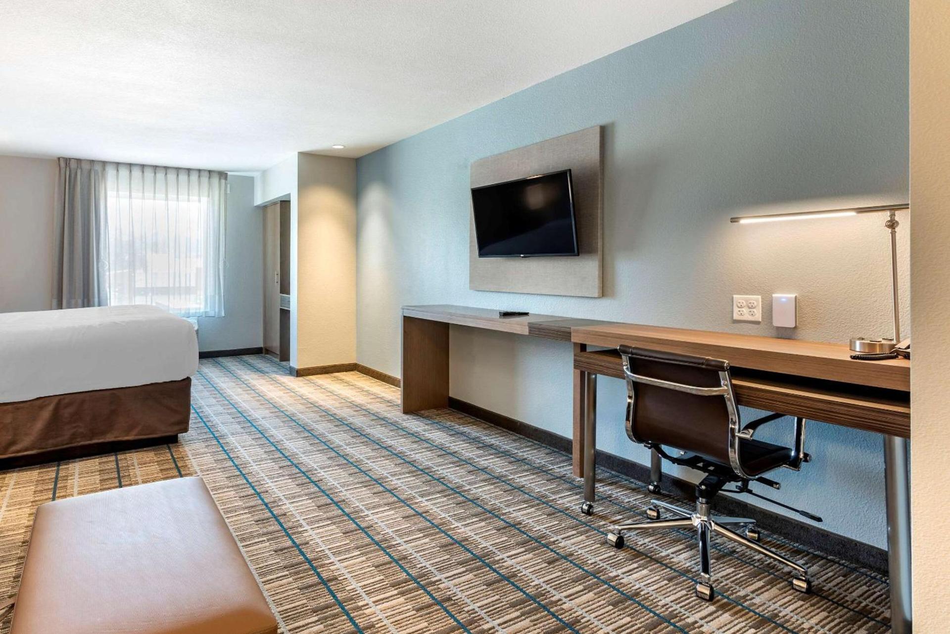 MainStay Suites Durango photo 10