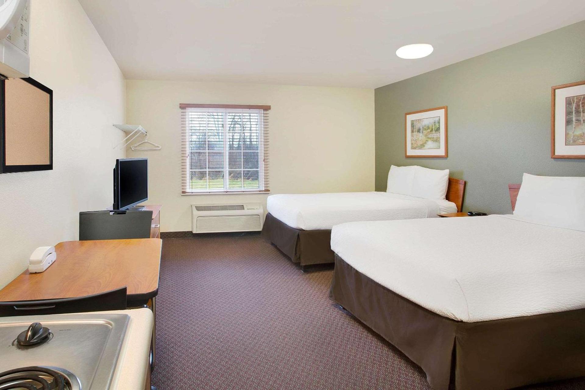 WoodSpring Suites Cincinnati Fairfield photo 10