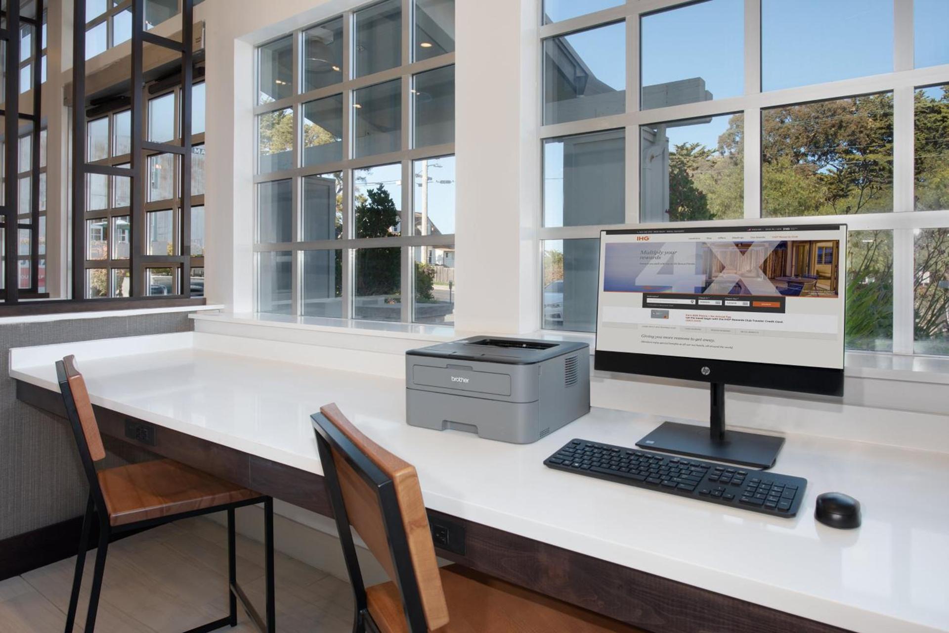 Holiday Inn Express Monterey - Cannery Row by IHG photo 39