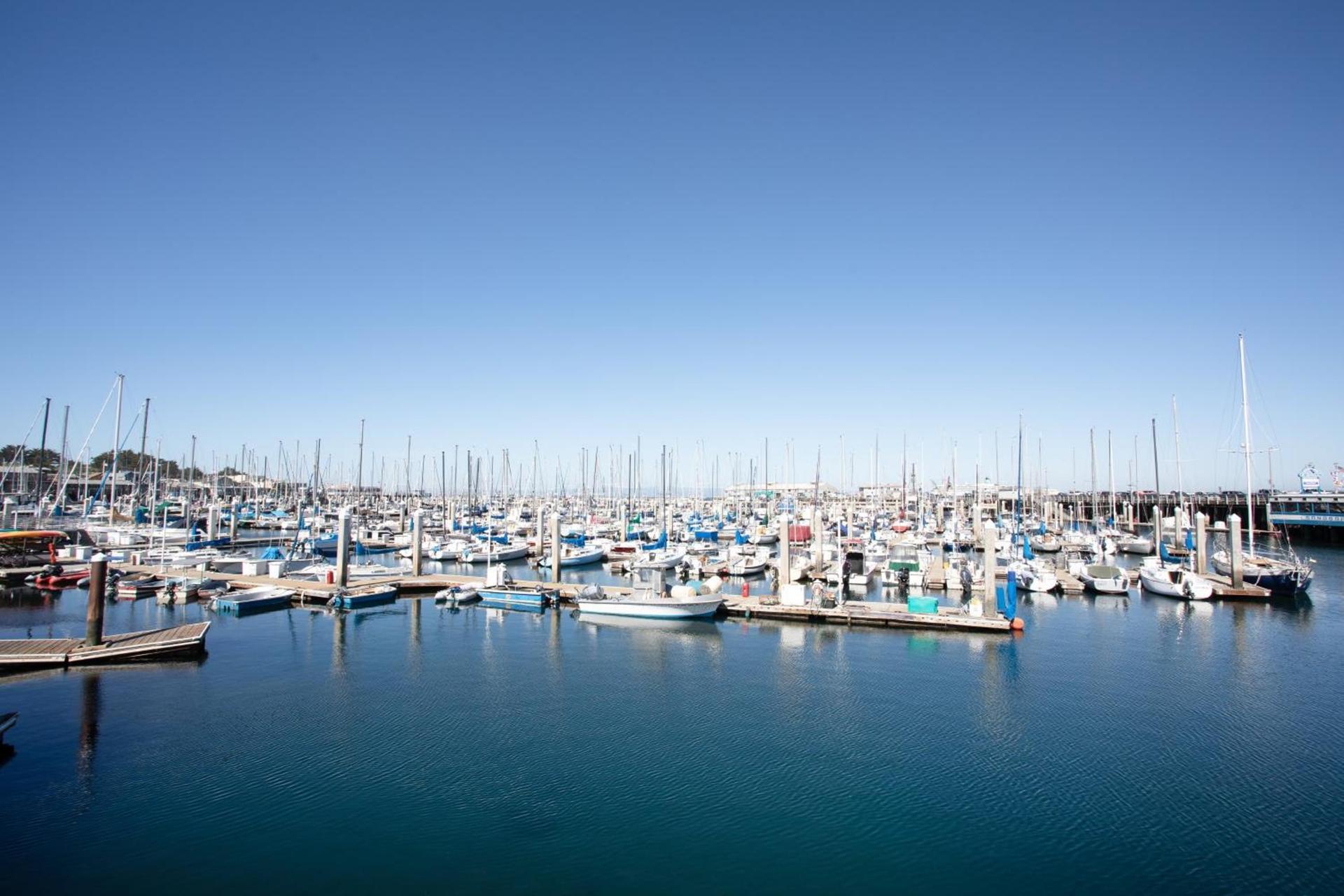 Holiday Inn Express Monterey - Cannery Row by IHG photo 32