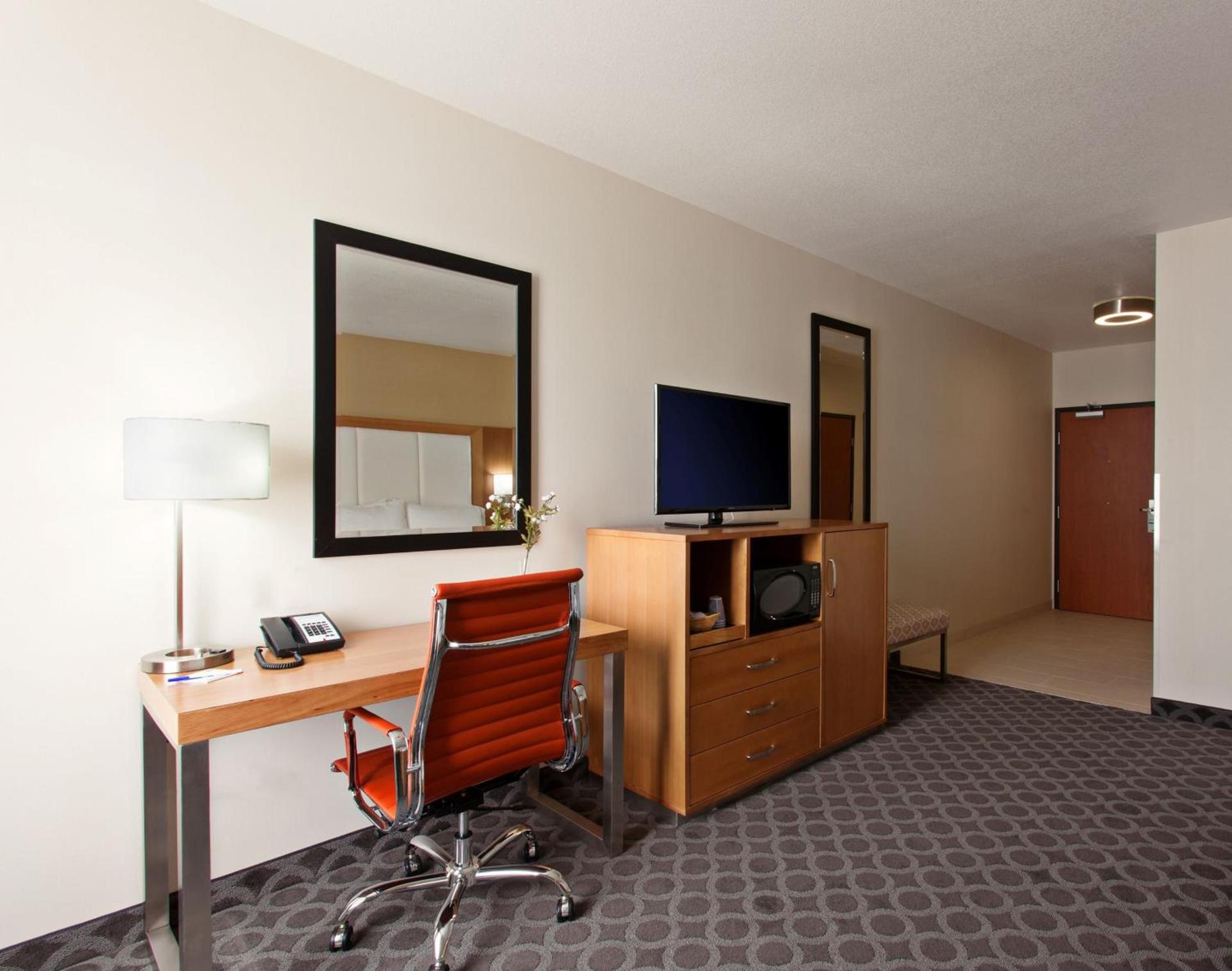 Hampton Inn by Hilton North Hollywood photo 40
