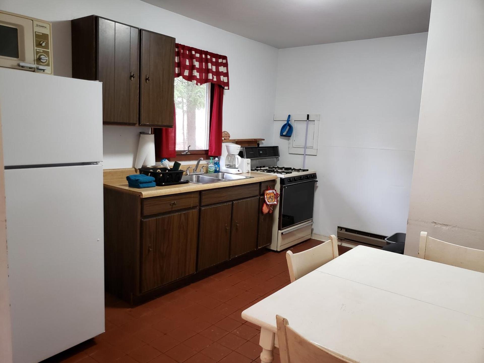 Steffen's Cedar Lodge photo 39