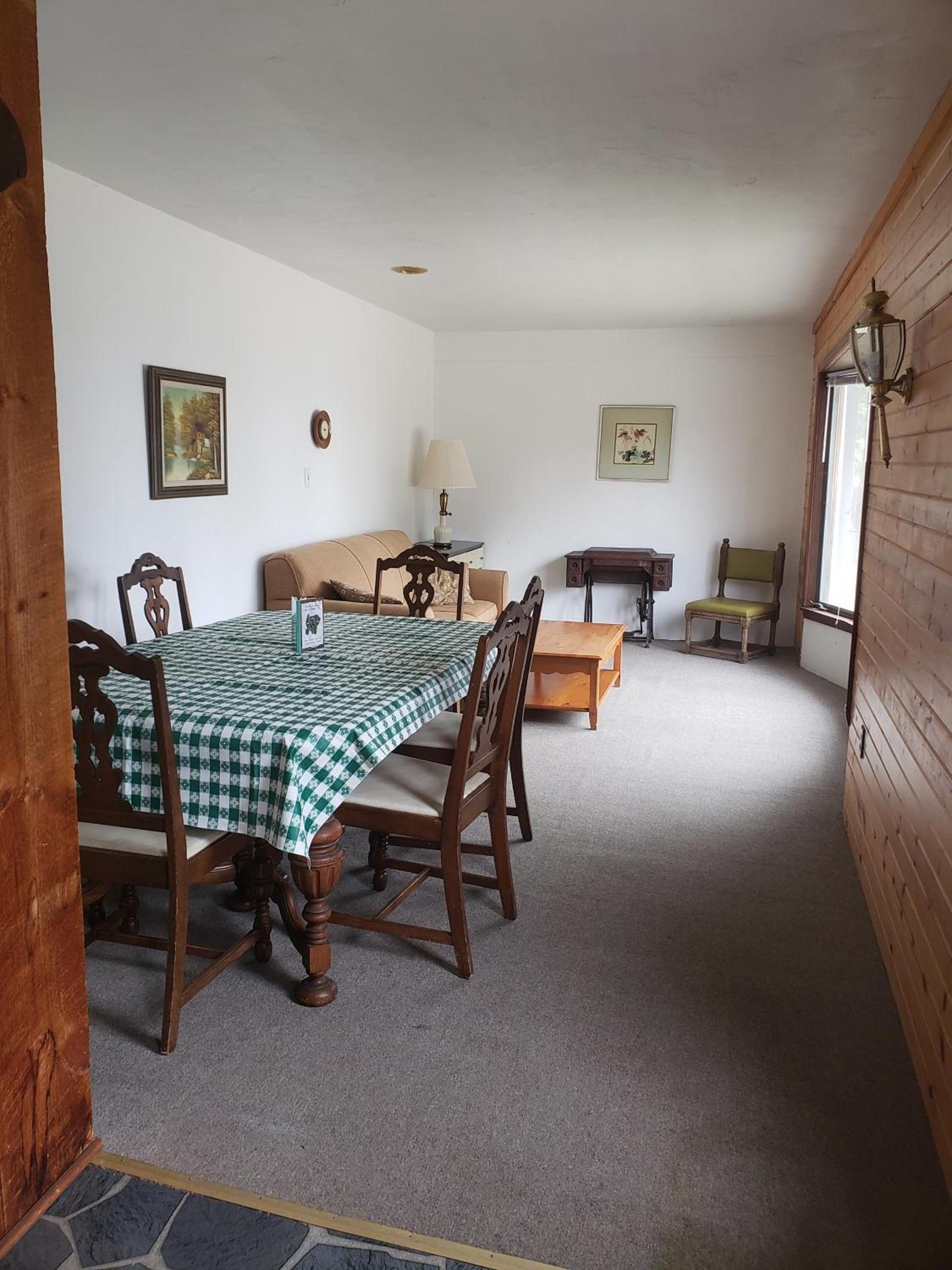 Steffen's Cedar Lodge photo 17