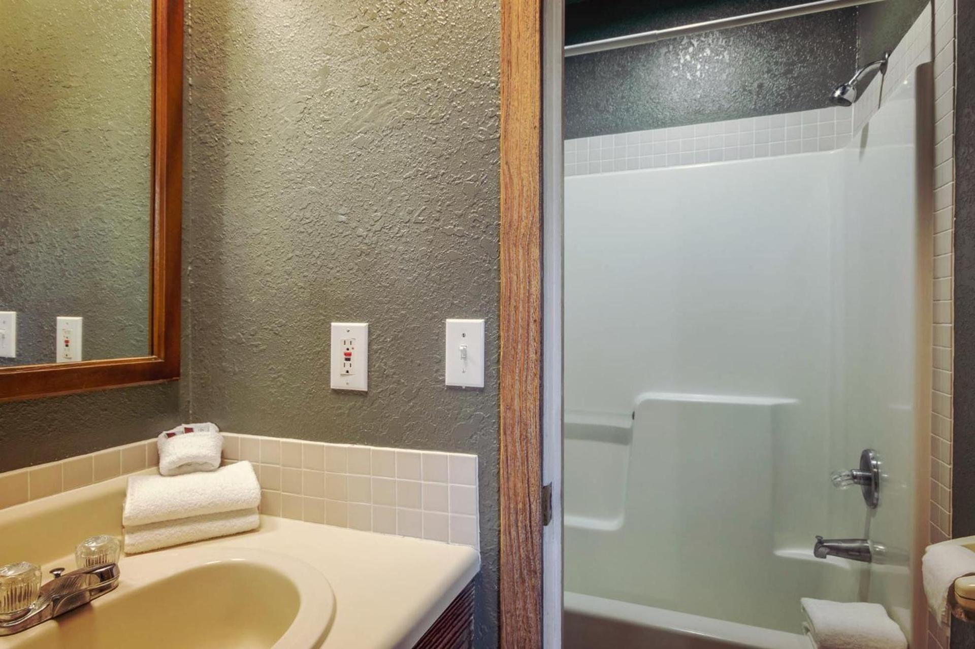 Simmer Motel photo 37