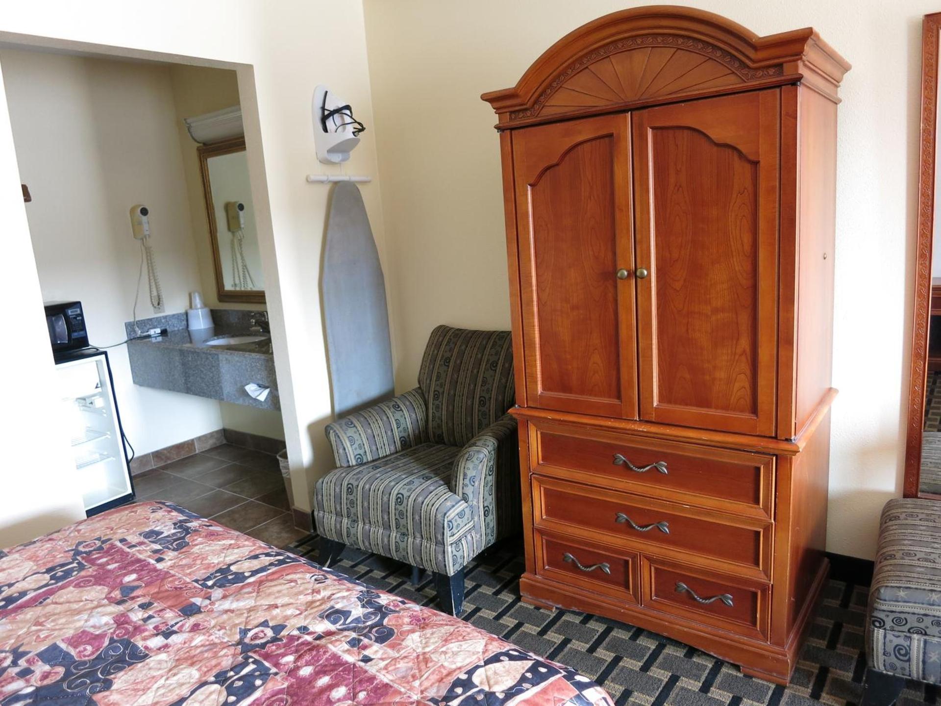 The inn at Mexia photo 17
