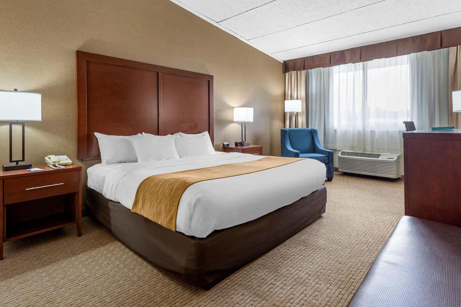 Comfort Inn Lancaster County North photo 6