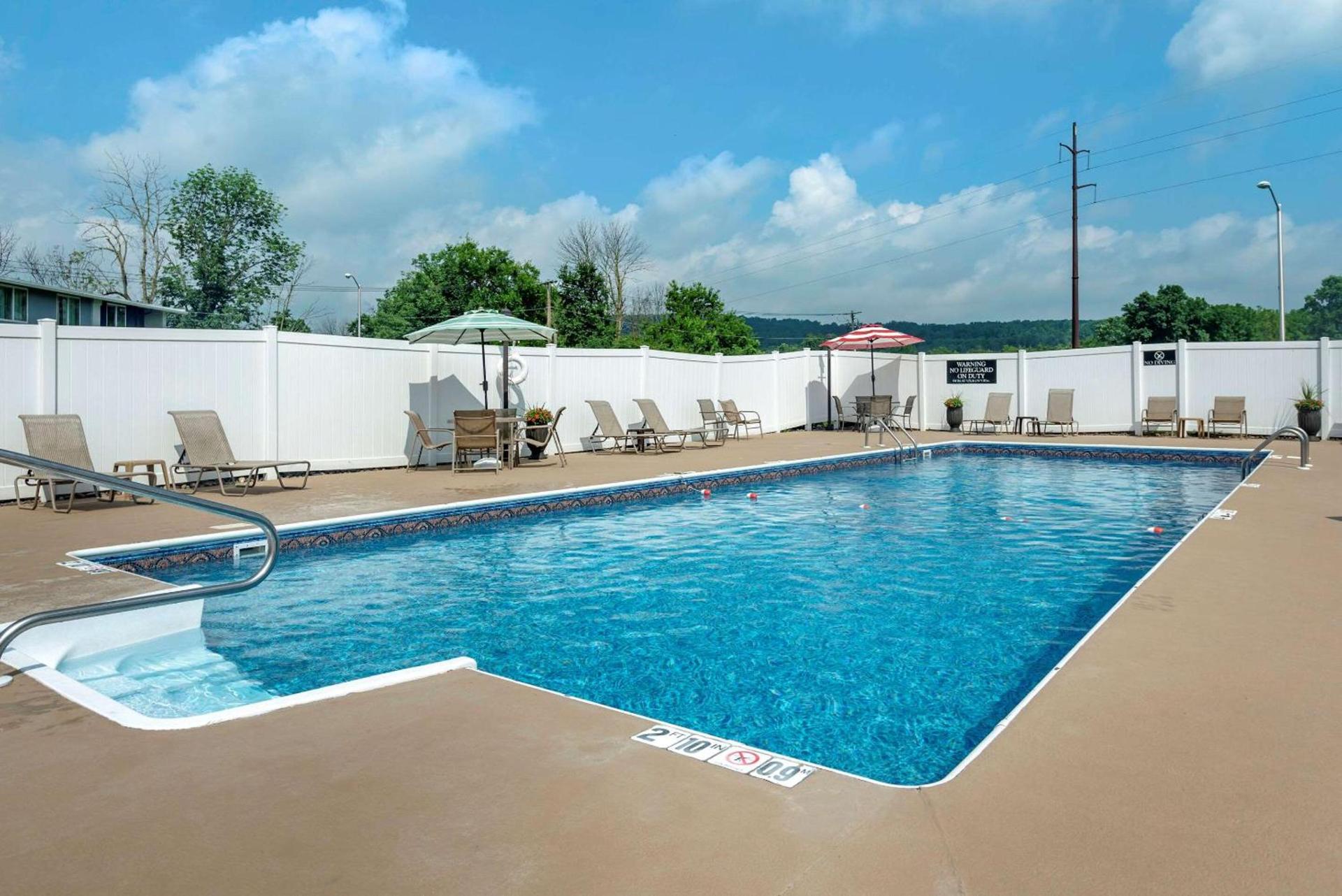 Comfort Inn Lancaster County North photo 15