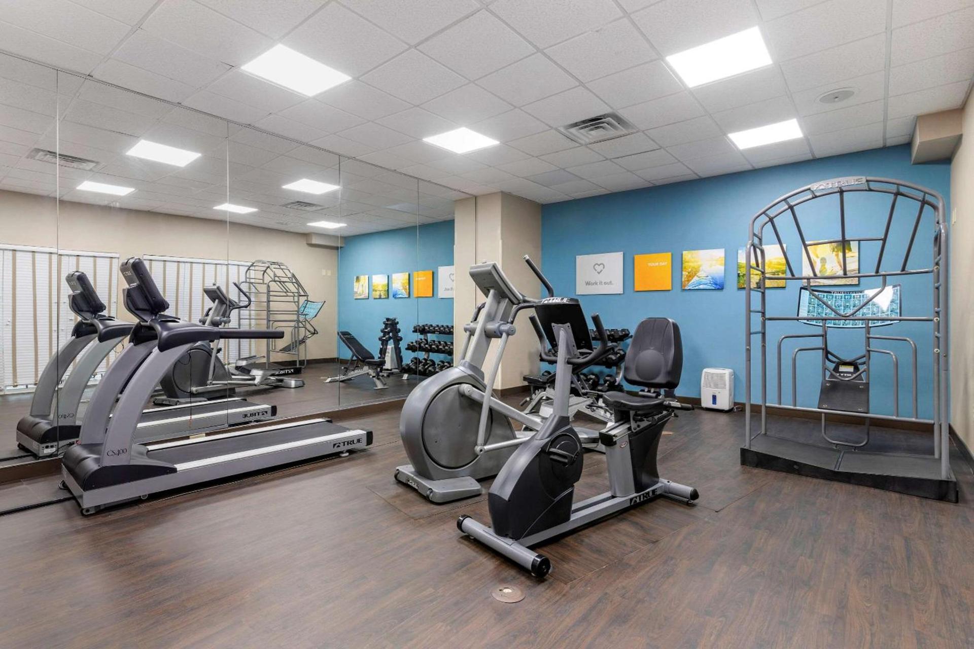 Comfort Suites Florence I-95 photo 21