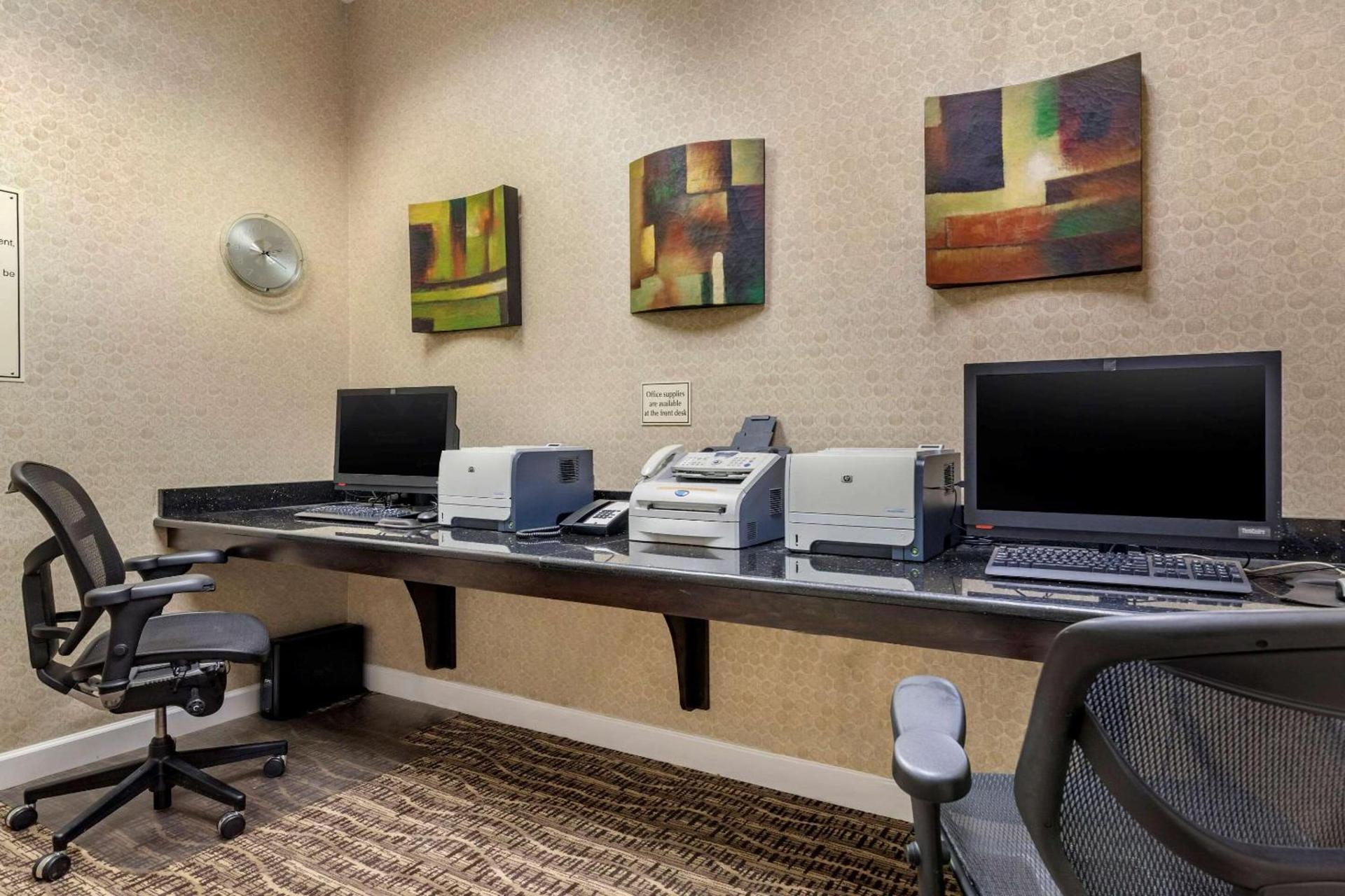 Comfort Suites Florence I-95 photo 22