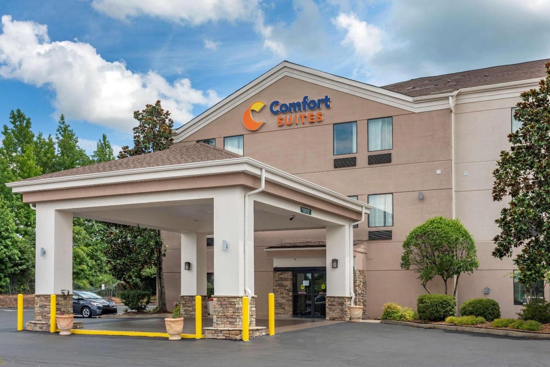 Comfort Suites Cordova photo 29