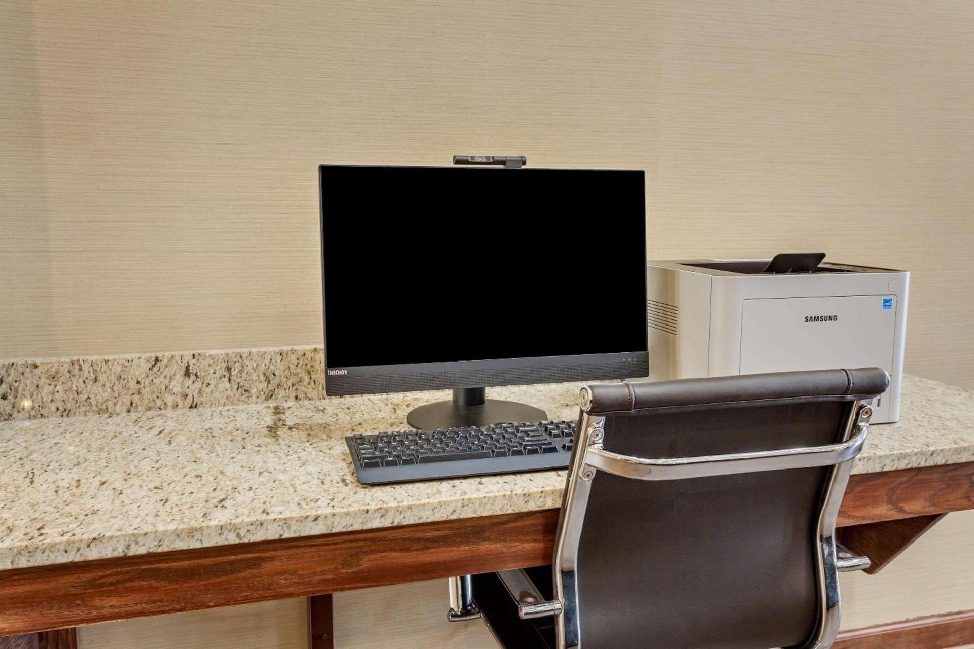Comfort Suites Cordova photo 5