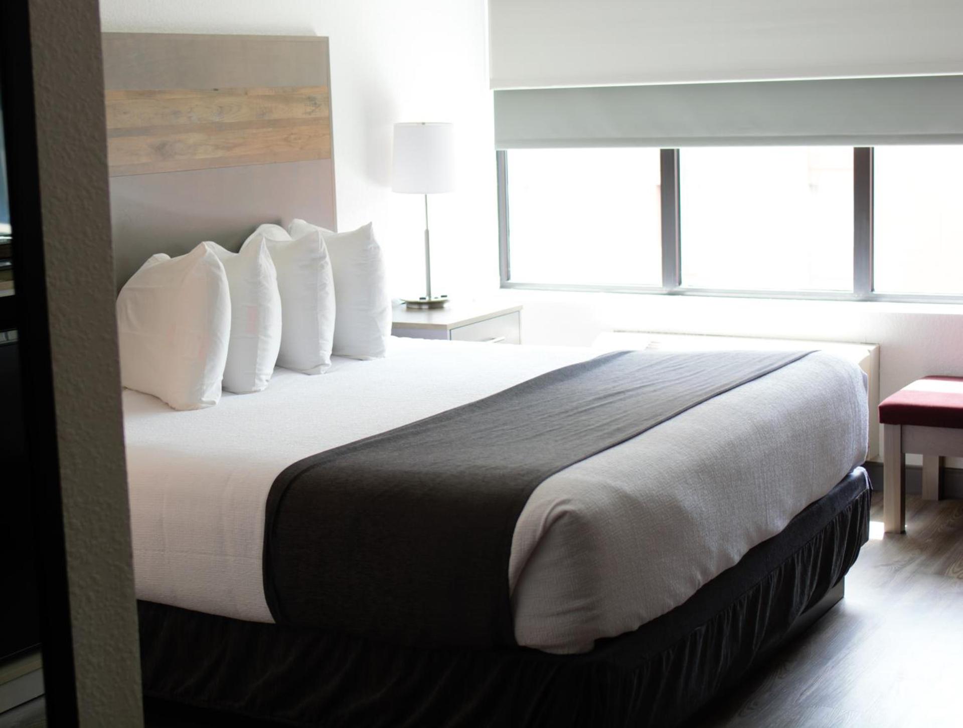 Best Western Plus Waterloo & Cedar Falls photo 33