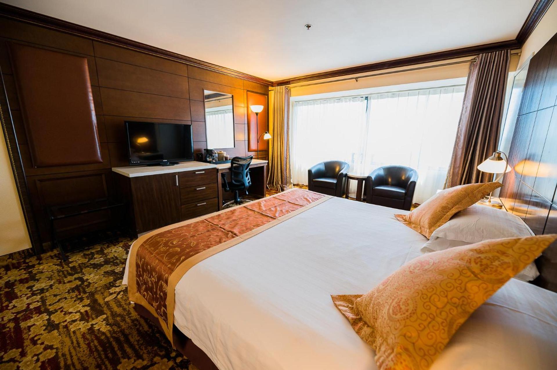 LA Crystal Hotel -Los Angeles-Long Beach Area photo 10