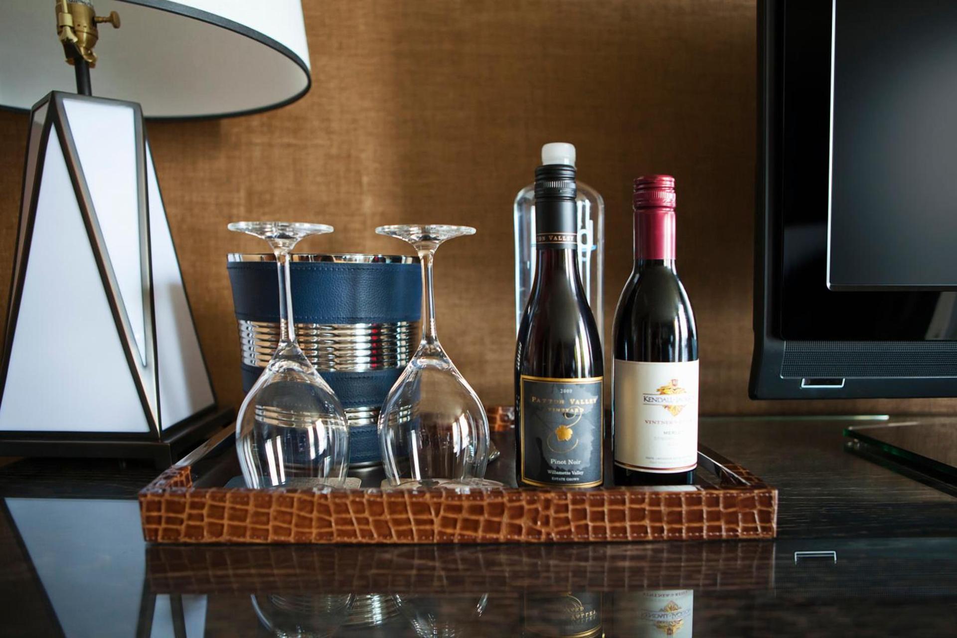 Kimpton Riverplace Hotel by IHG photo 40