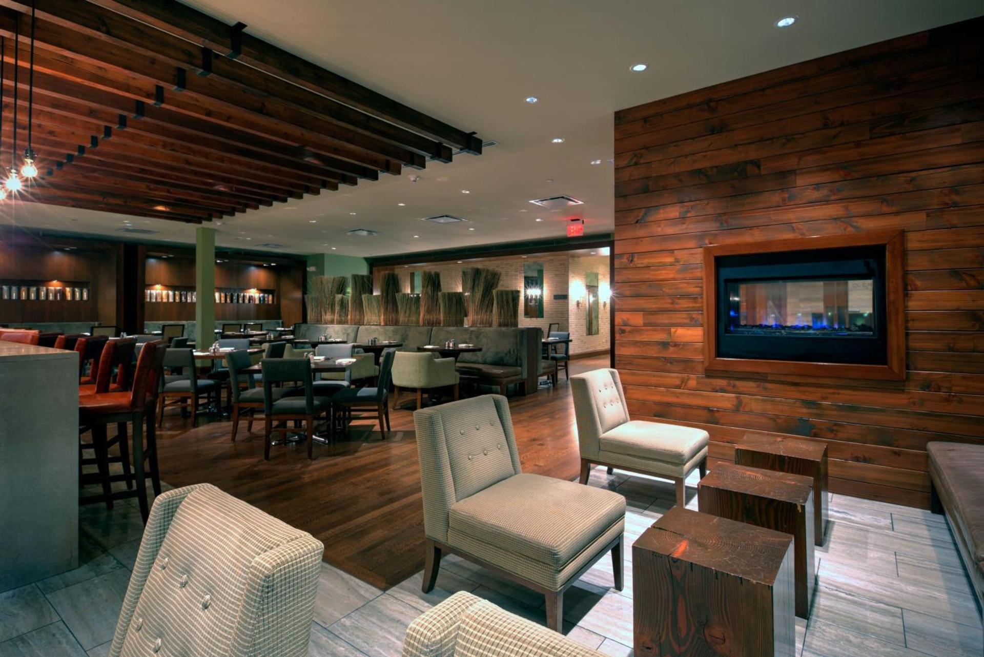Crowne Plaza Hotel Glen Ellyn/Lombard by IHG photo 12
