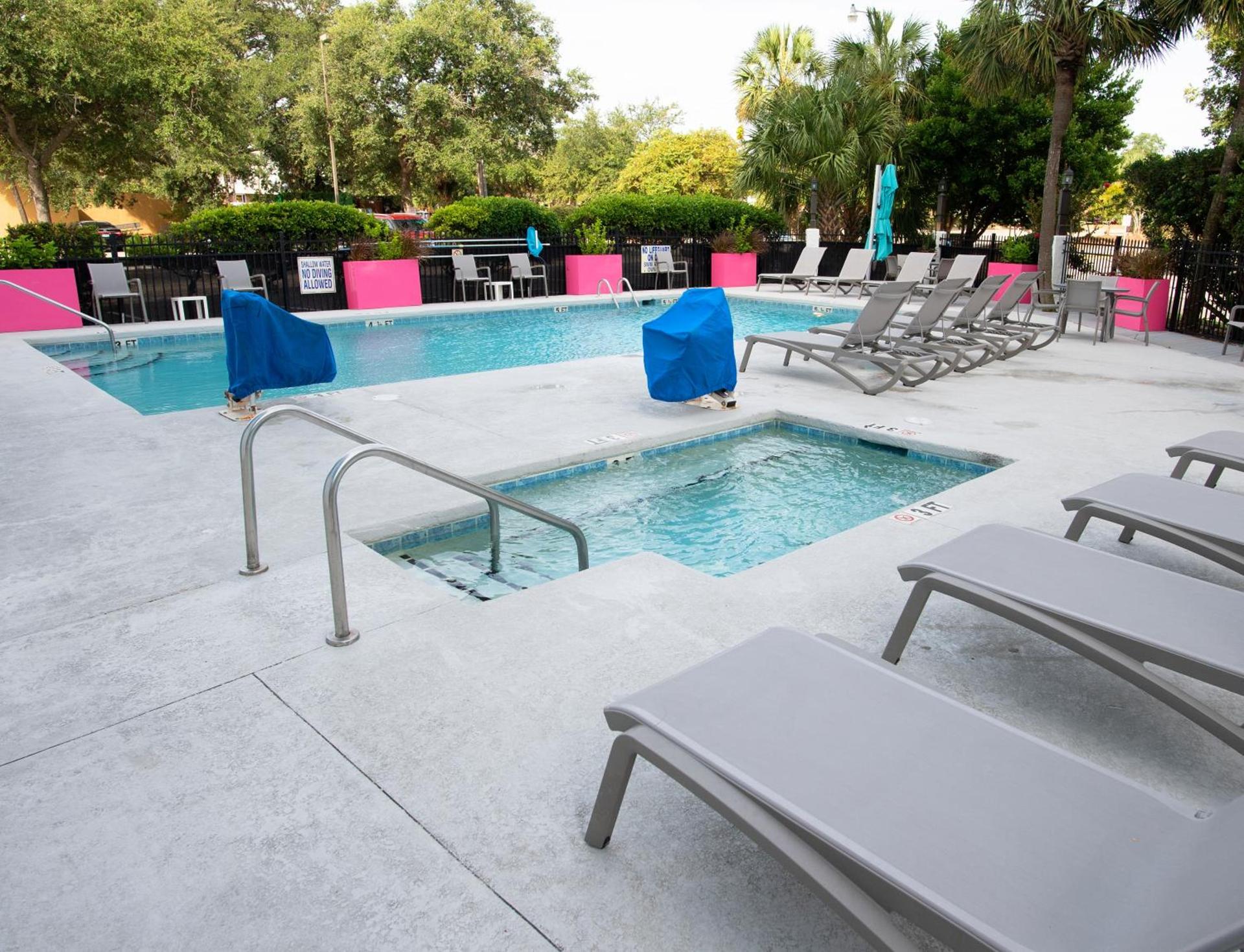 Aqua Beach Inn photo 15