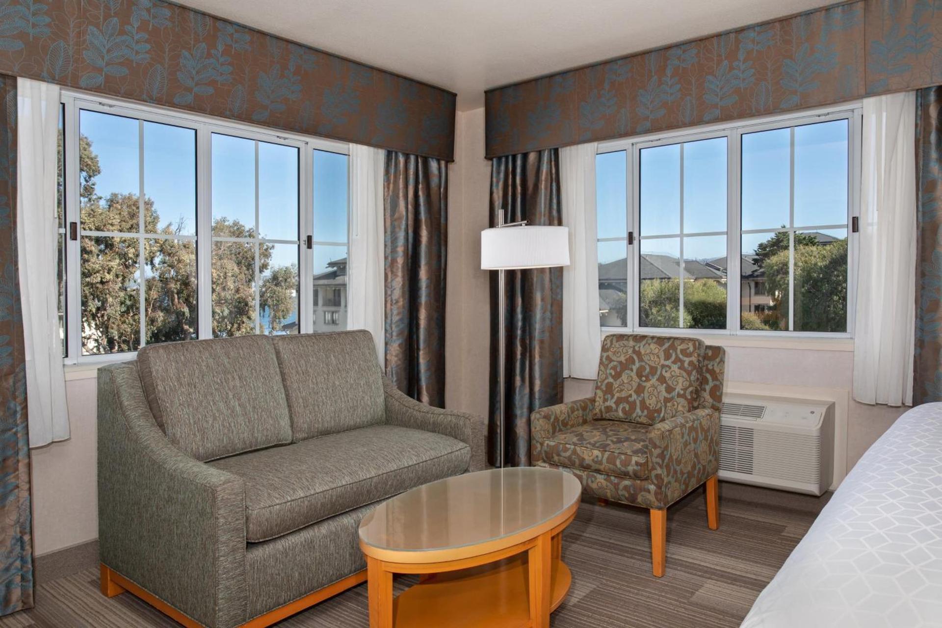 Holiday Inn Express Monterey - Cannery Row by IHG photo 23