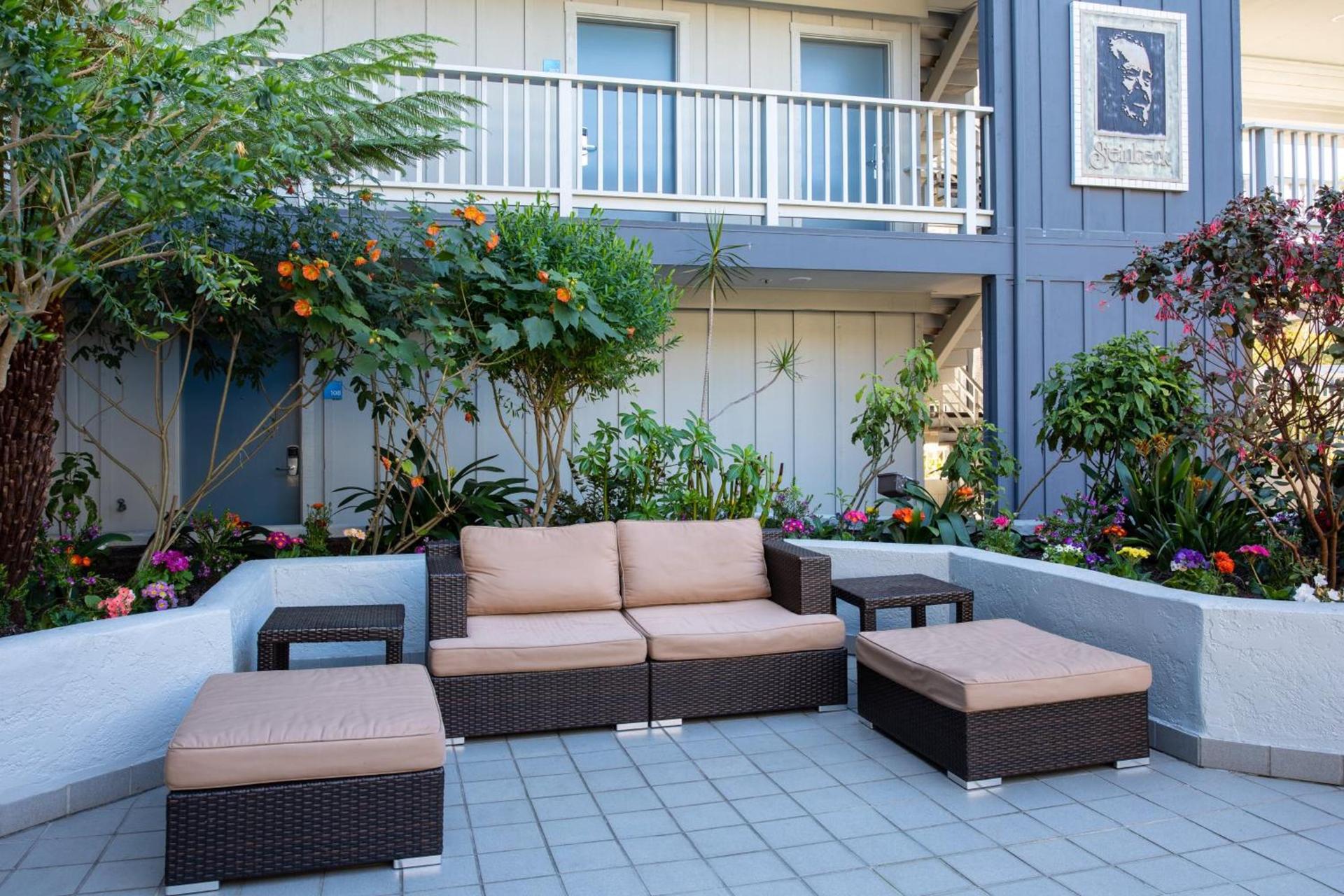 Holiday Inn Express Monterey - Cannery Row by IHG photo 8