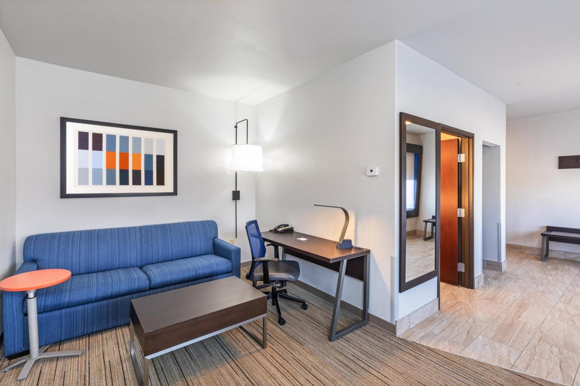 Holiday Inn Express Guymon by IHG photo 7