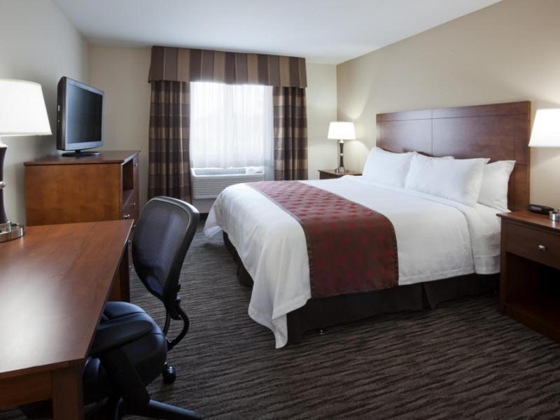 American Inn & Suites photo 4