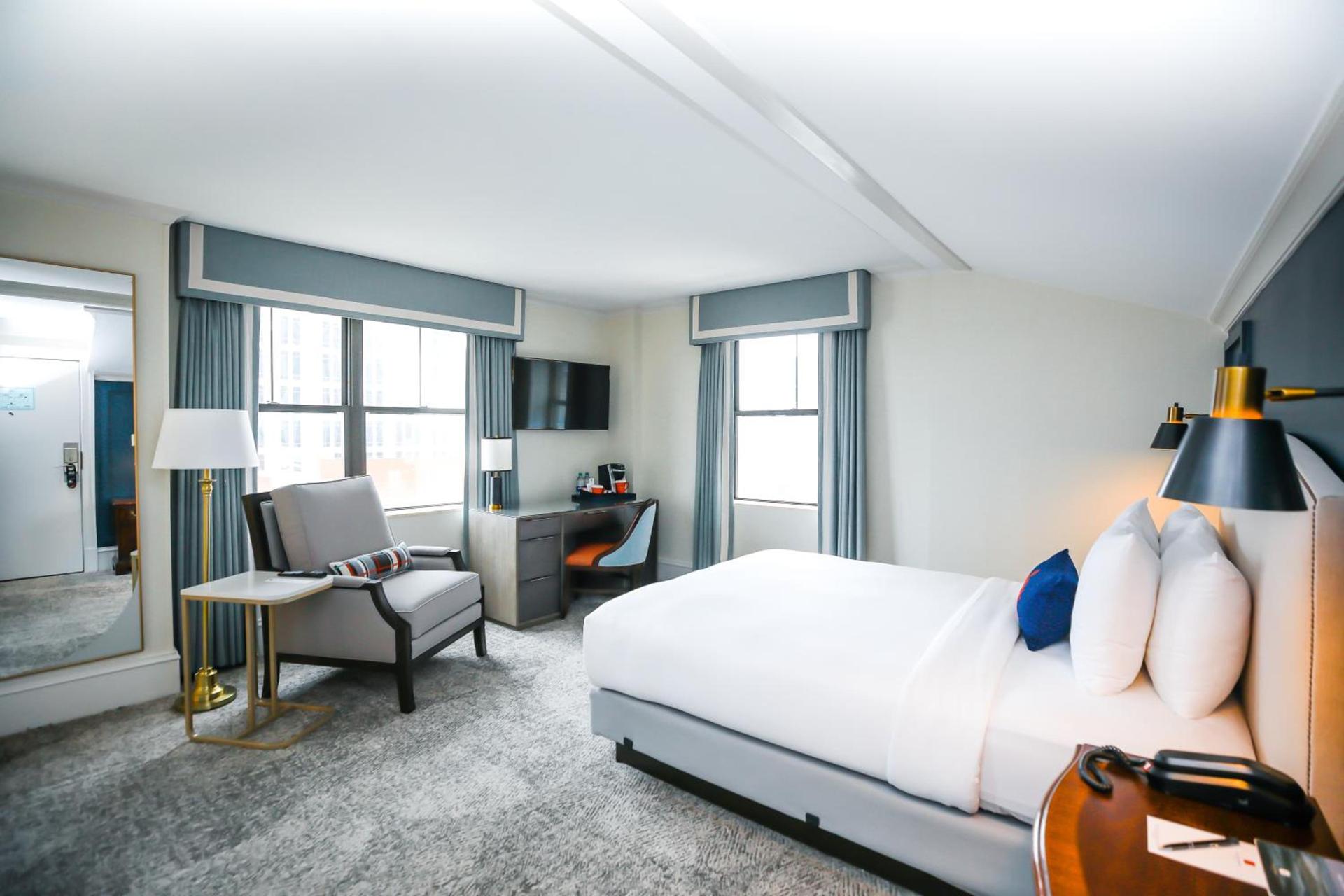 Dunhill Hotel photo 19