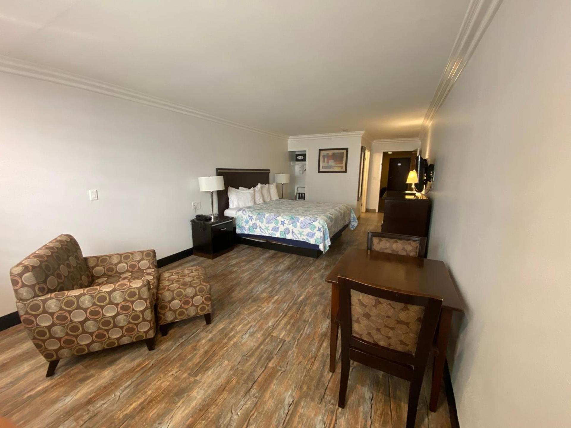 Ocean Surf Inn & Suites photo 83