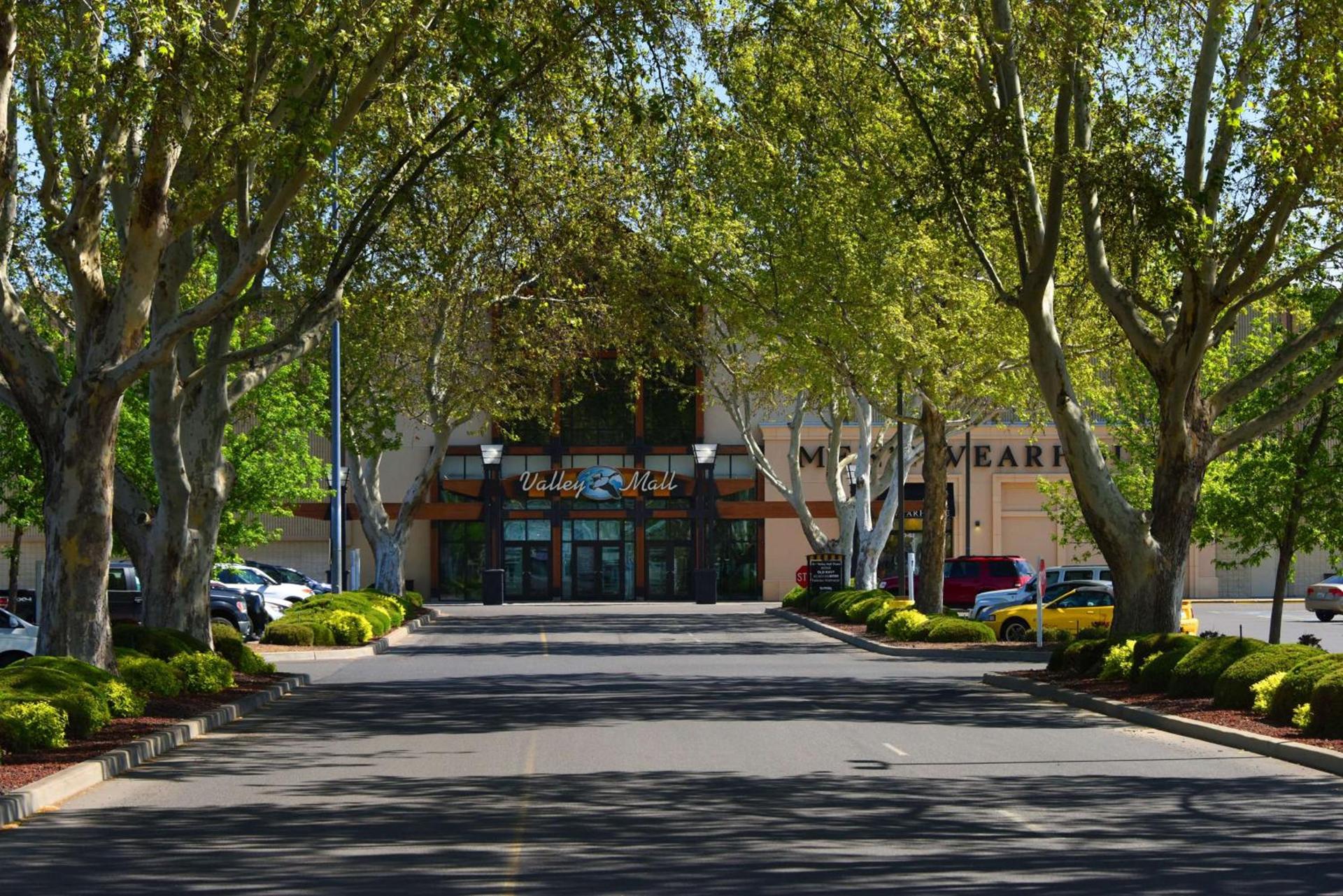 Best Western Plus Ahtanum Inn photo 71