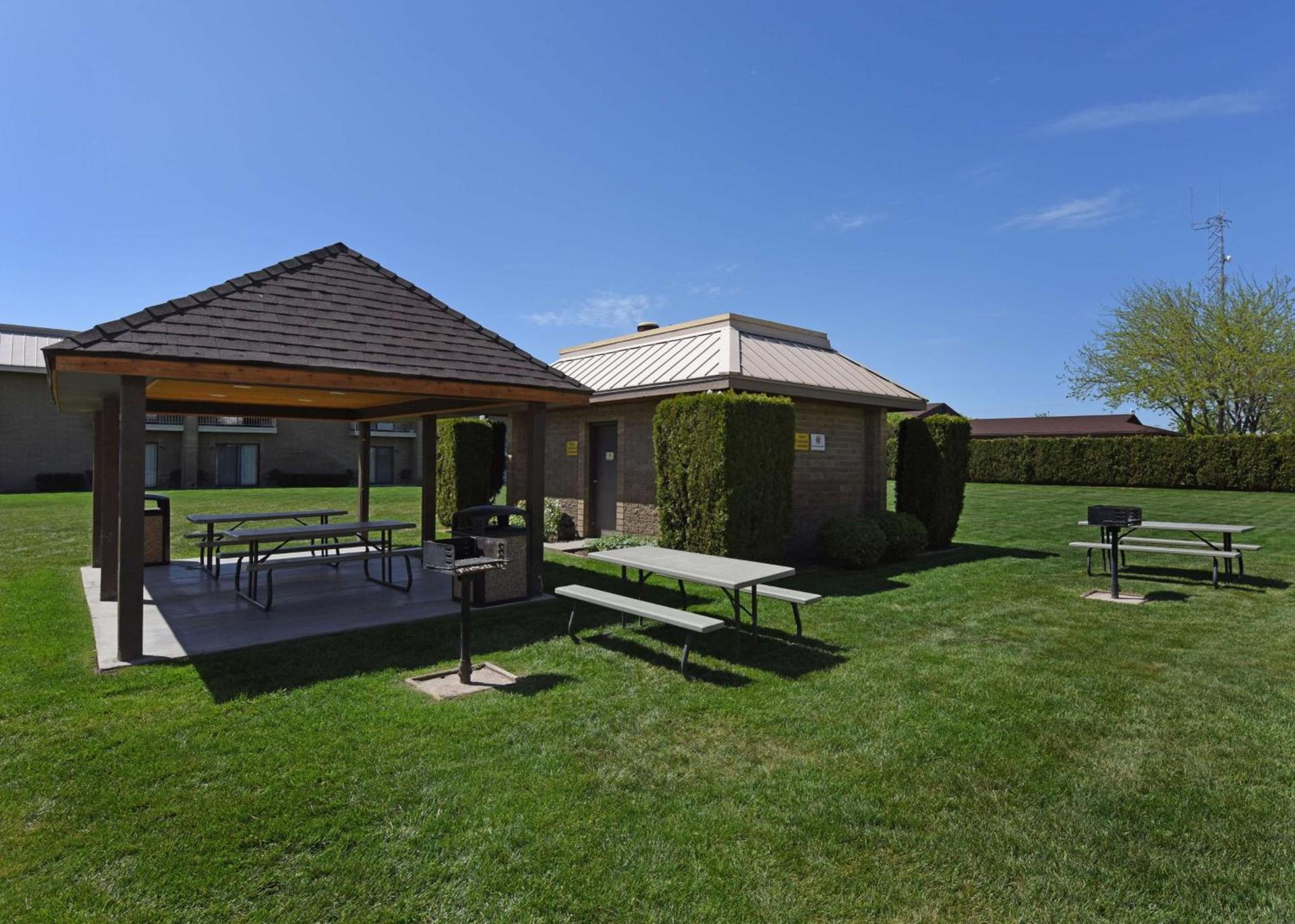 Best Western Plus Ahtanum Inn photo 8