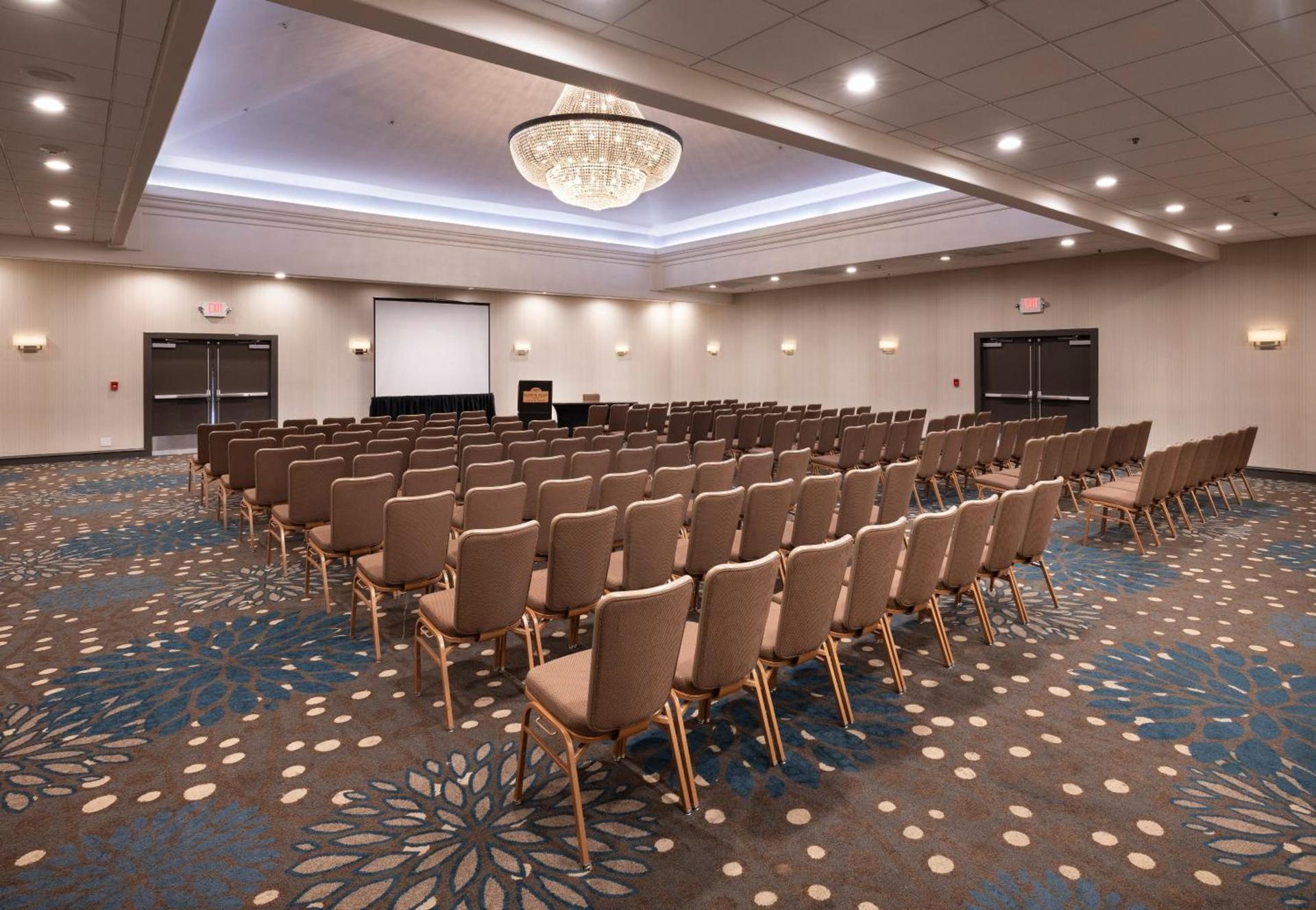 Concord Plaza Hotel photo 20