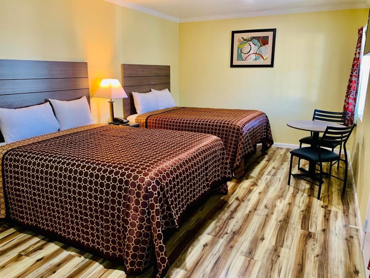 Central Coast Inn photo 20