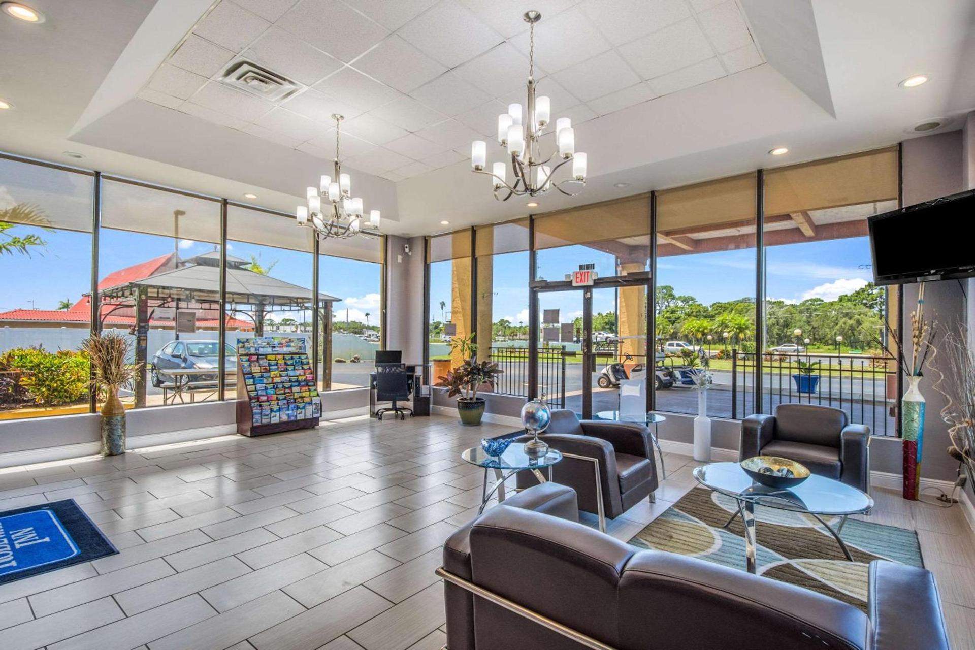 Rodeway Inn Port Richey North photo 9