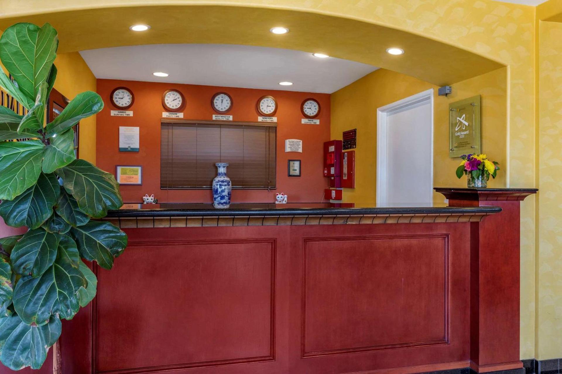 Quality Inn & Suites Westminster Seal Beach photo 4