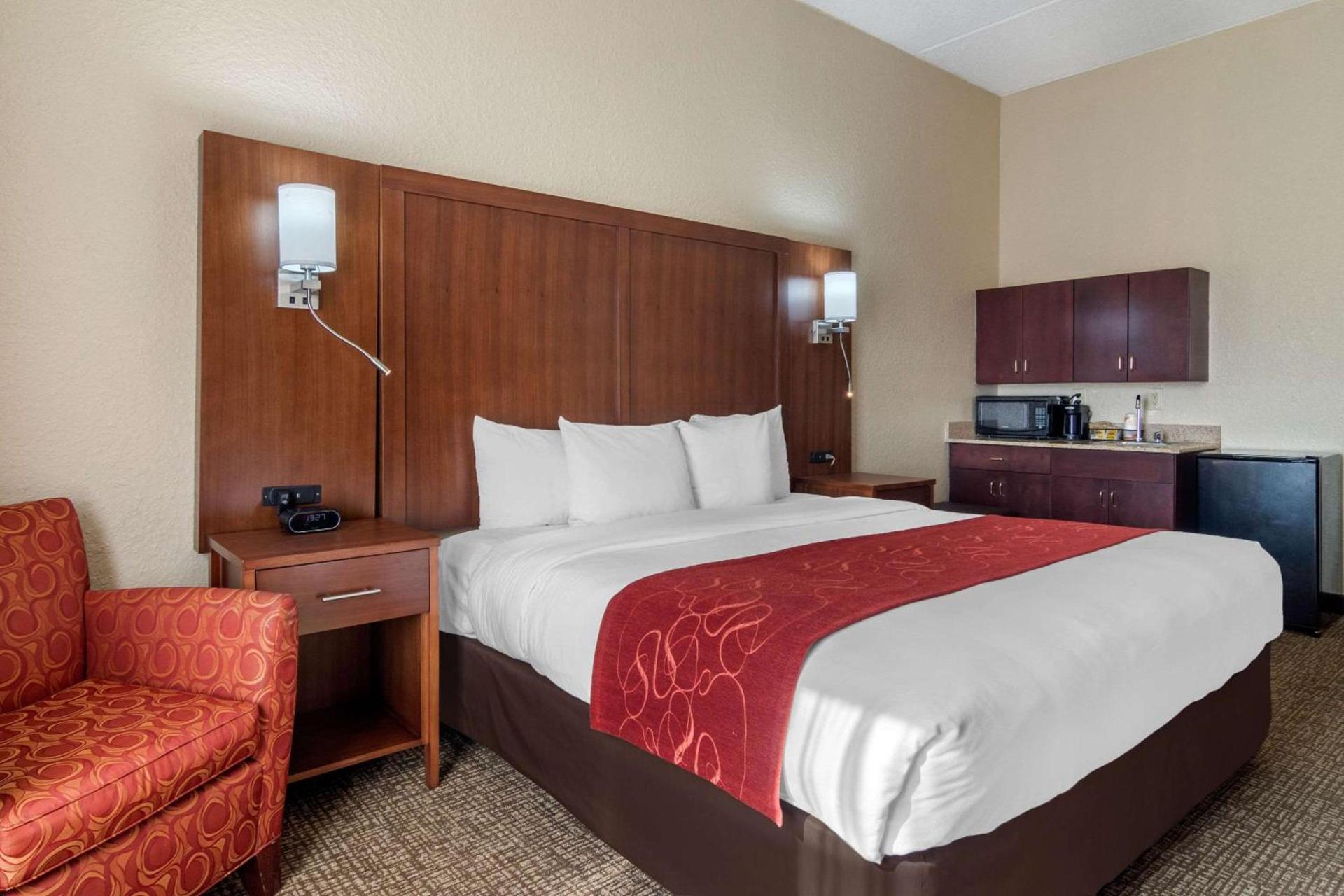 Comfort Suites Woodstock - Atlanta North photo 11