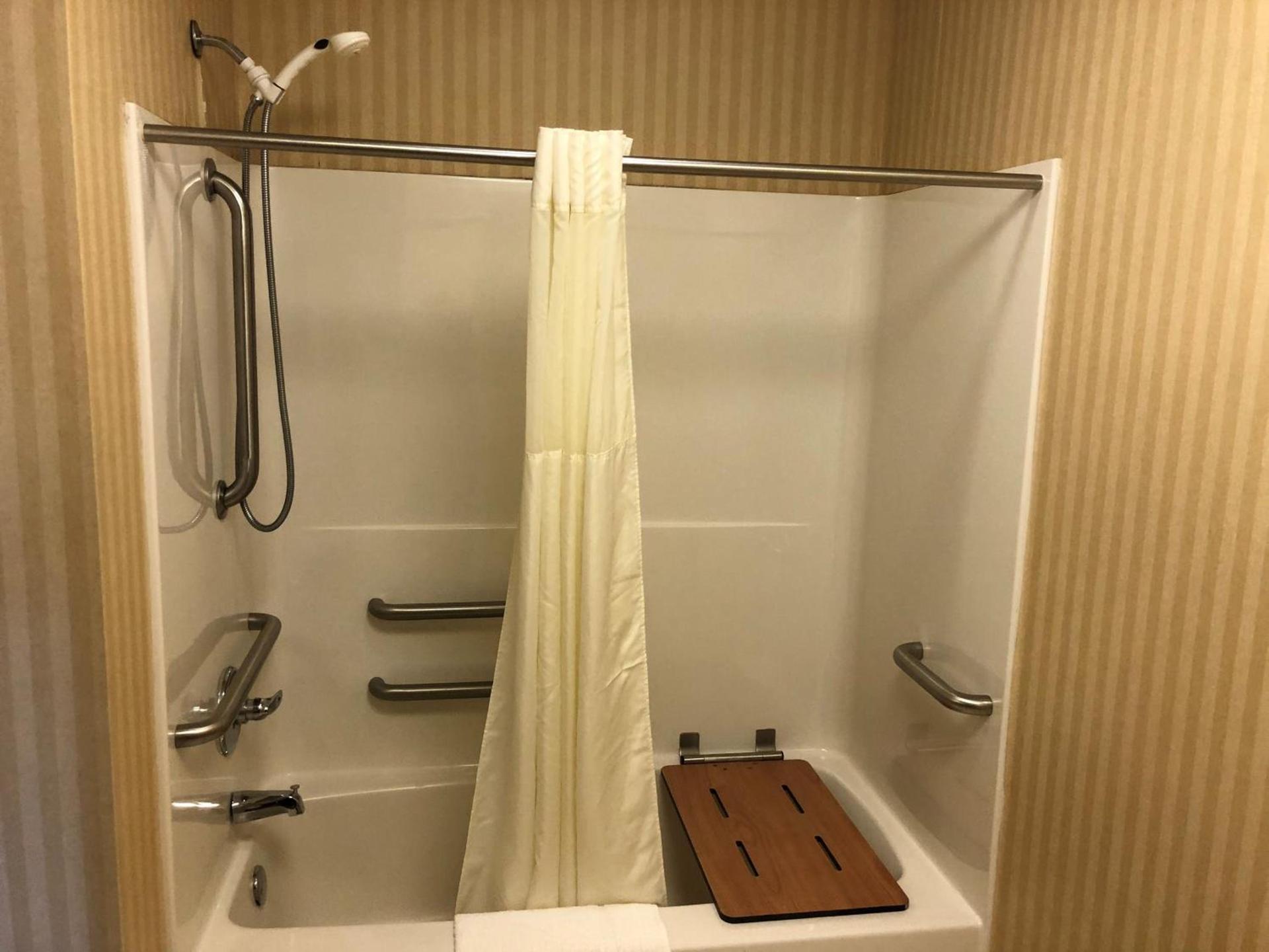 Fort William Henry Hotel photo 4