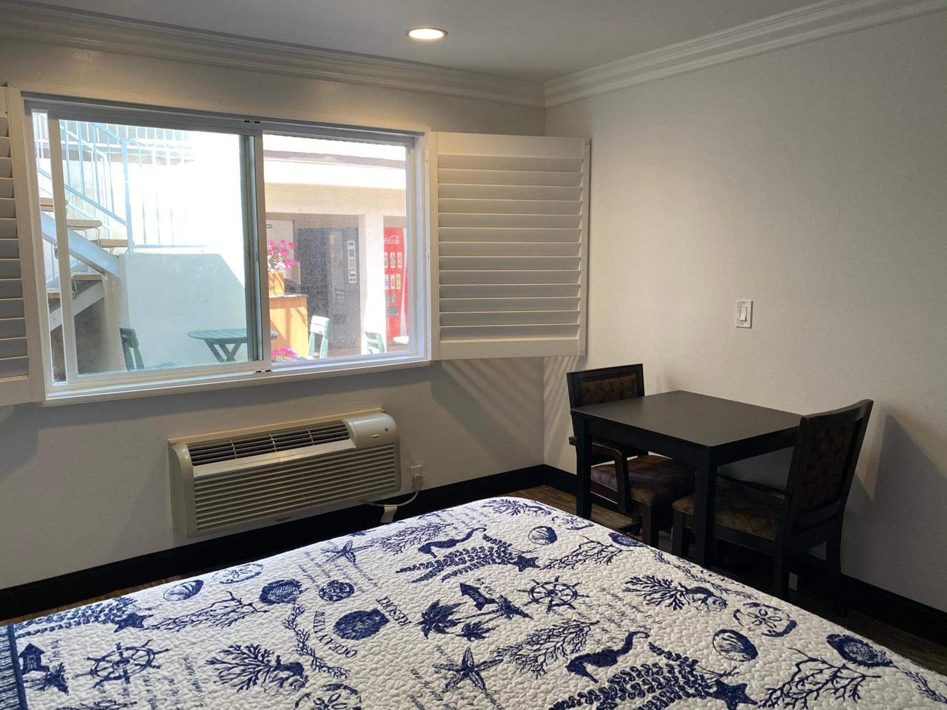 Ocean Surf Inn & Suites photo 62