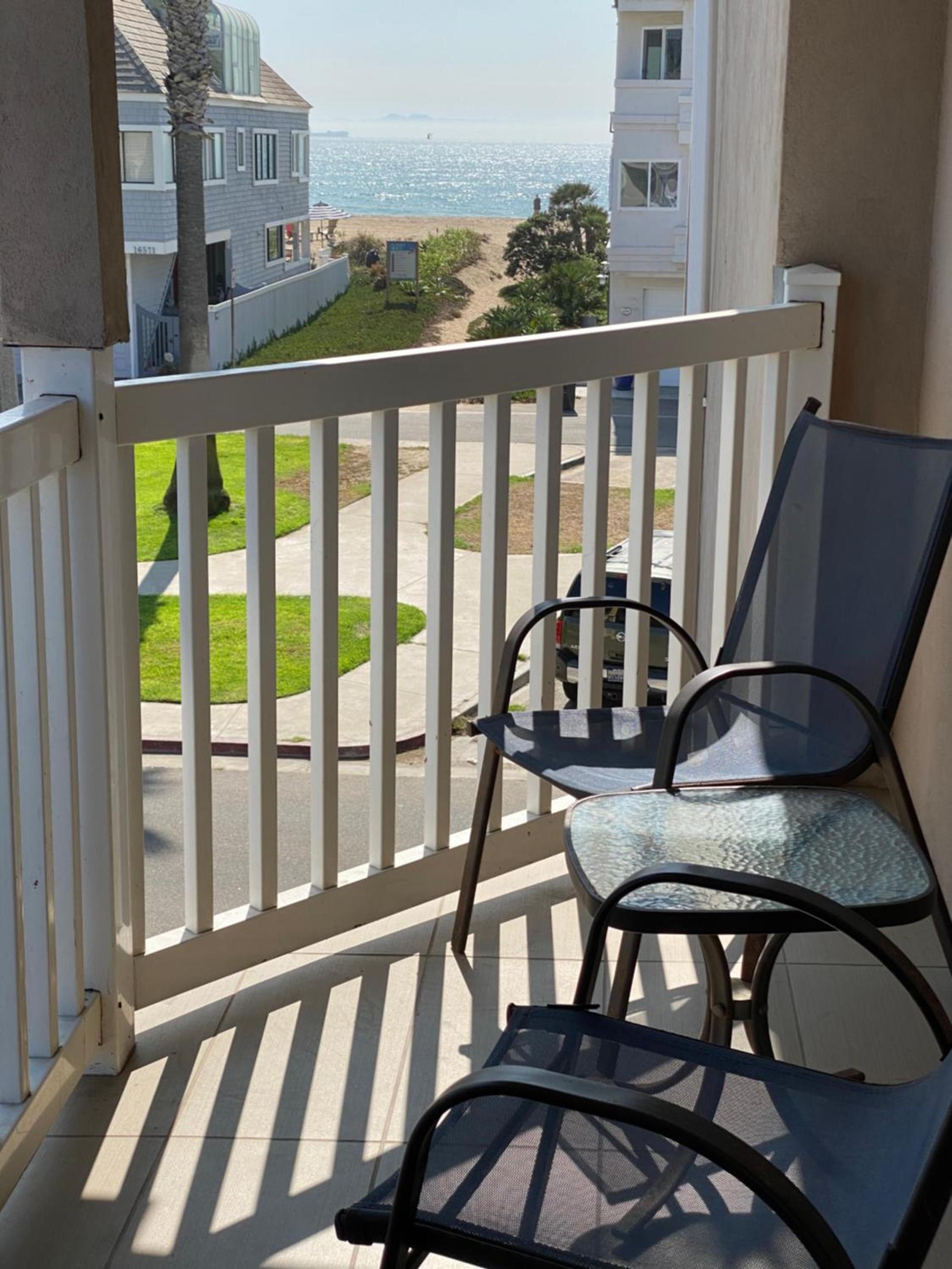 Ocean Surf Inn & Suites photo 47