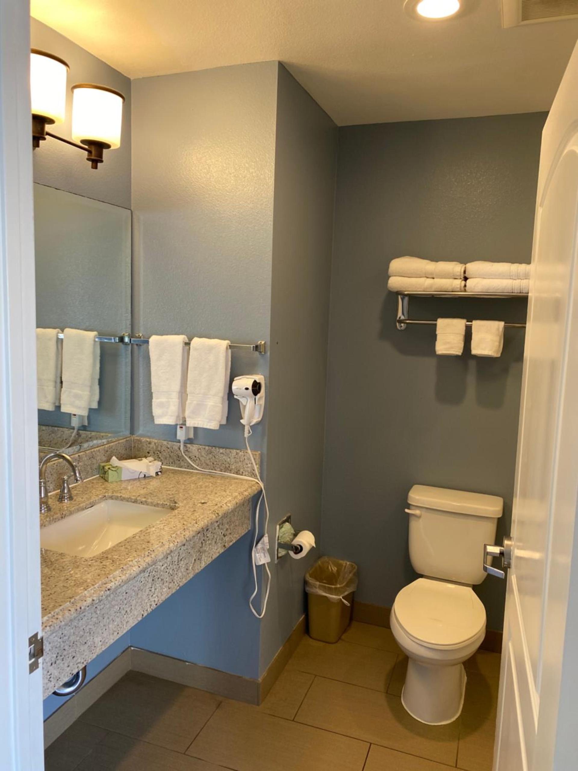 Ocean Surf Inn & Suites photo 42