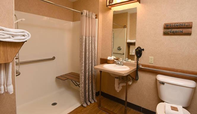 Boarders Inn & Suites by Cobblestone Hotels in Waukon photo 15