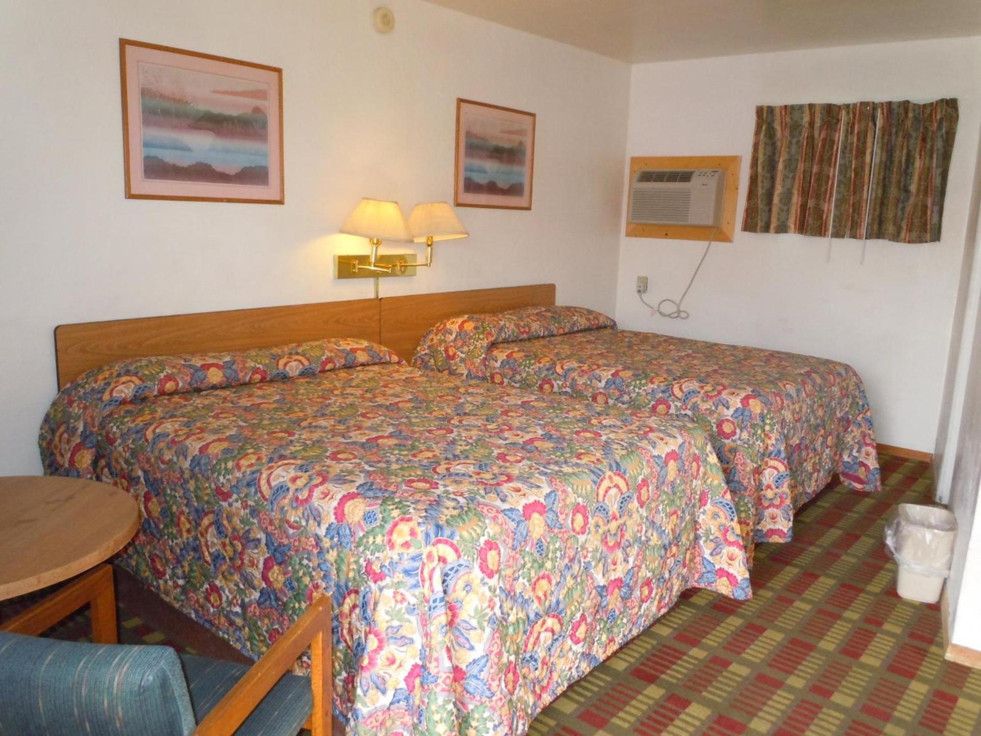 Value Inn photo 11