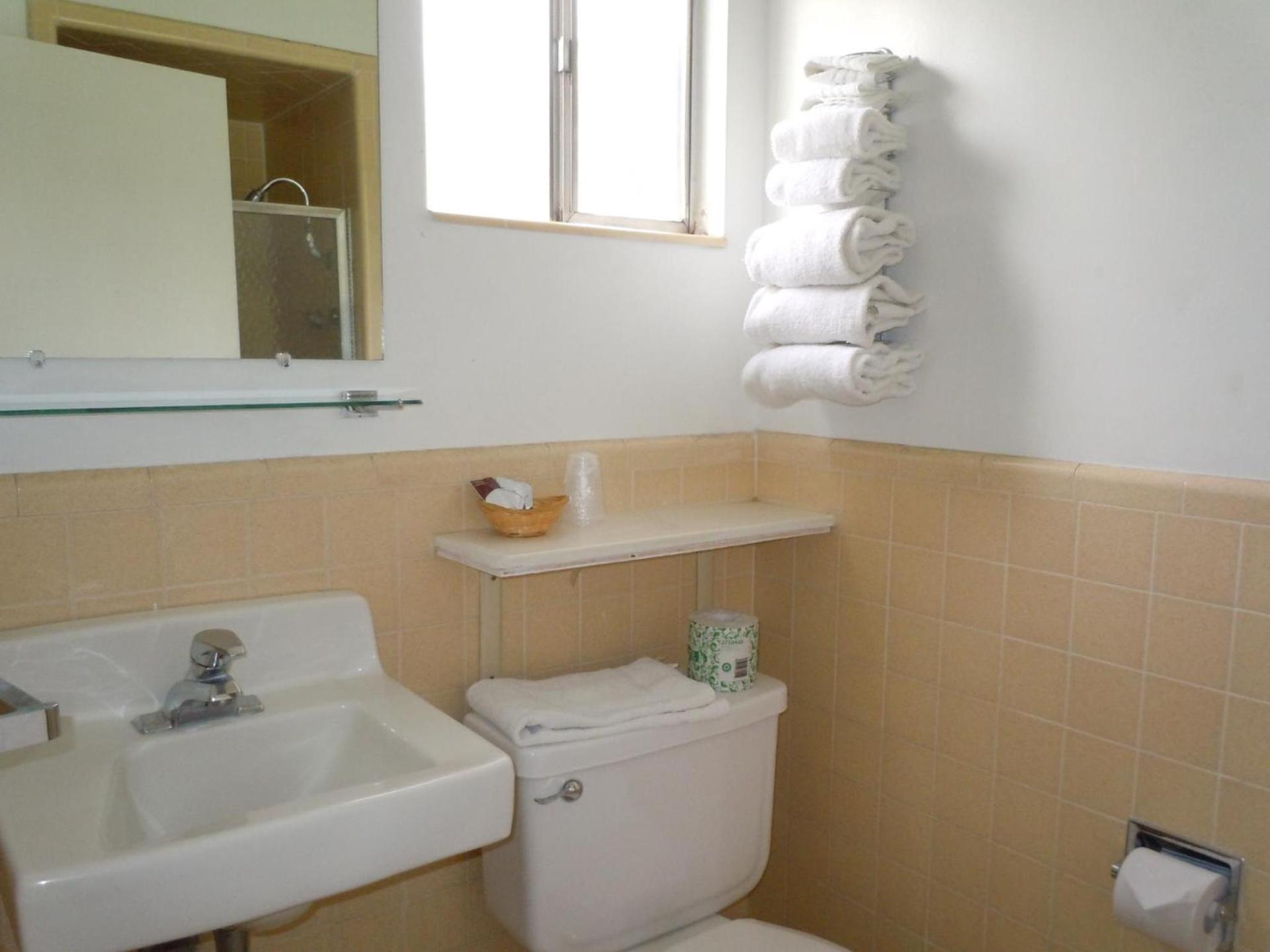 Value Inn photo 21