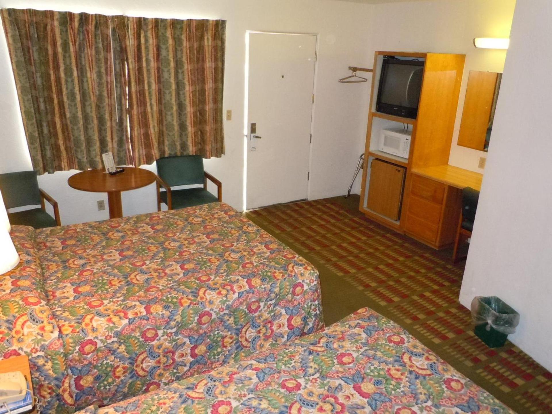 Value Inn photo 29