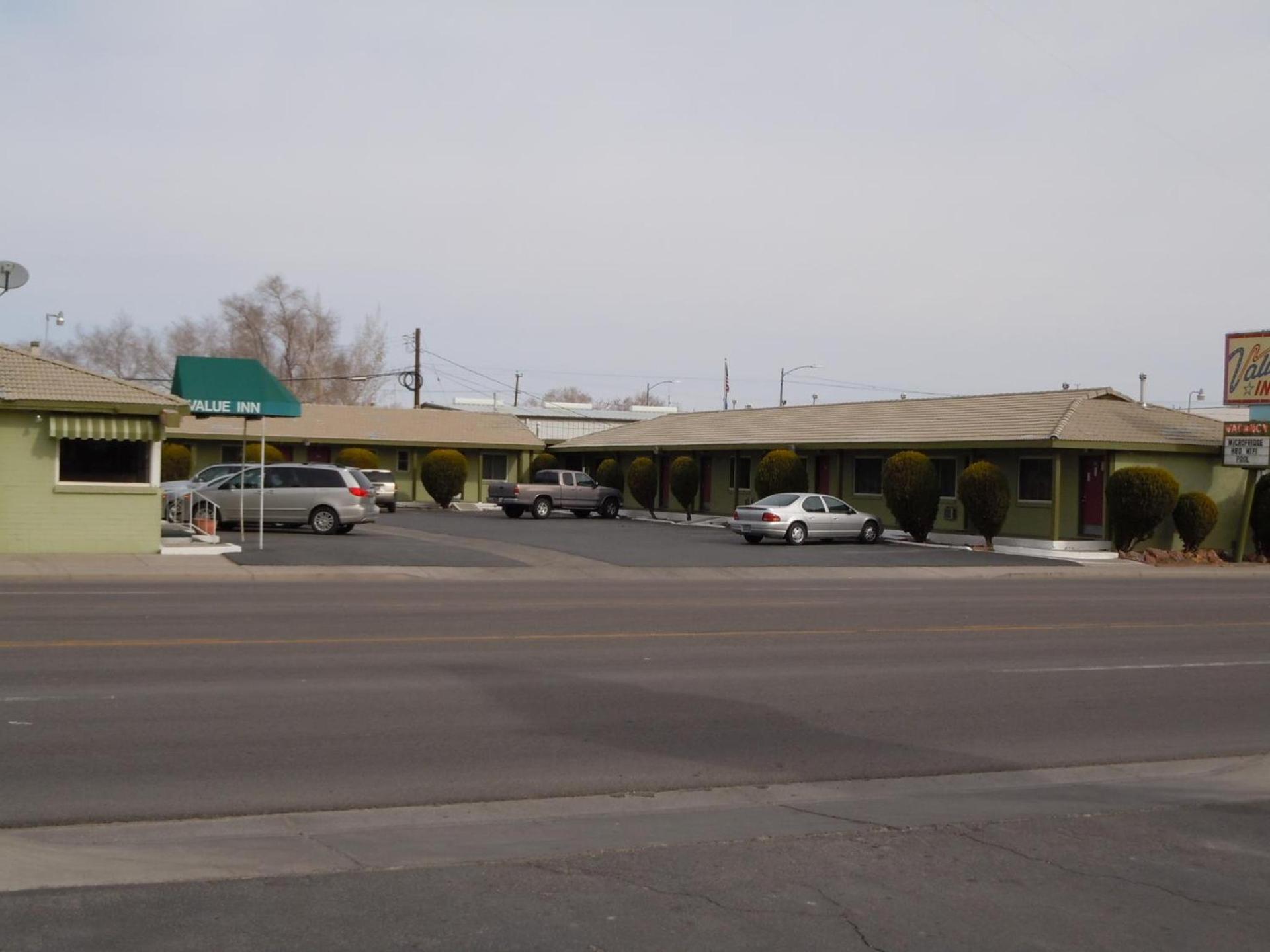 Value Inn photo 36