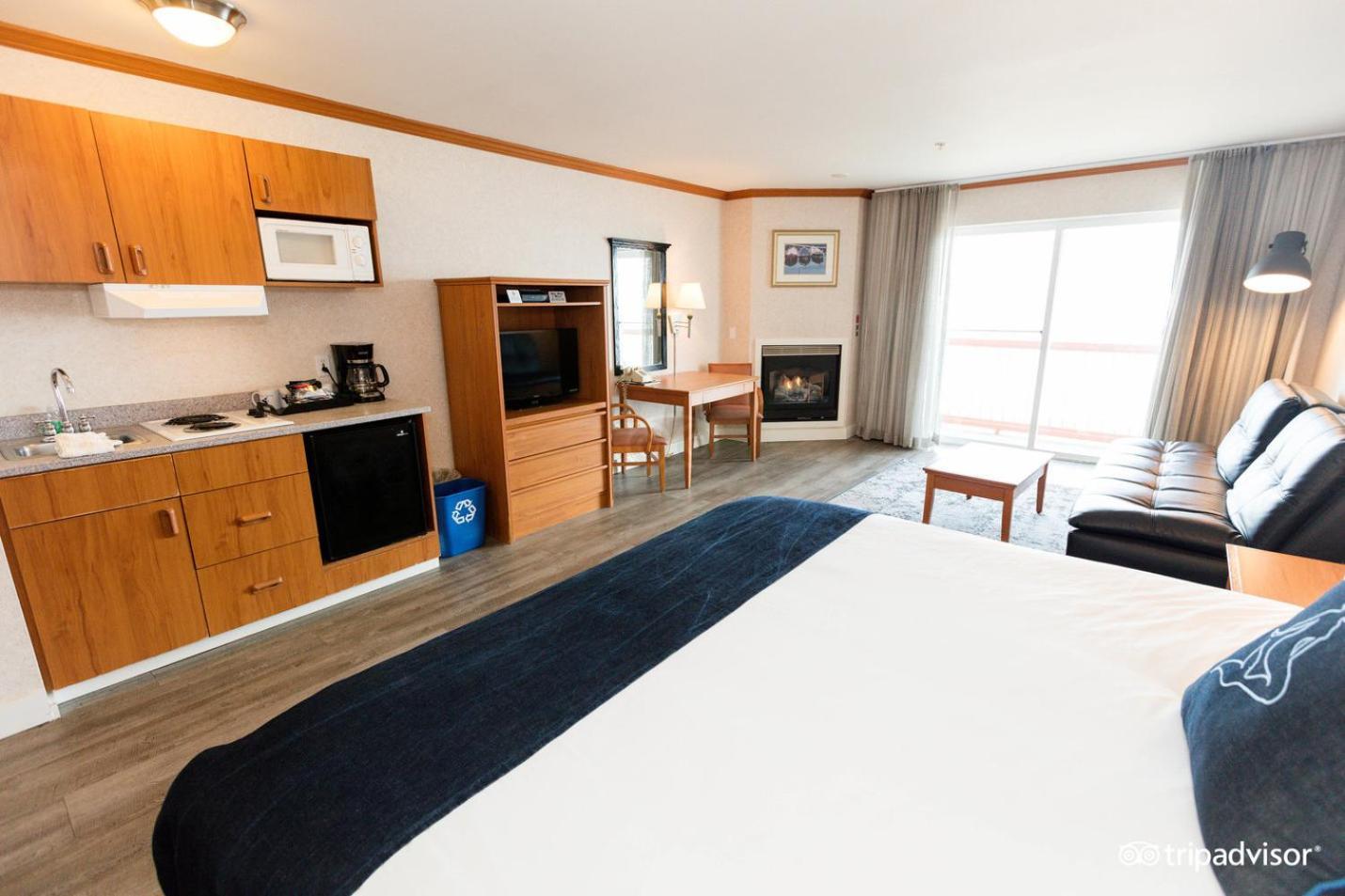 Surftides Hotel photo 26