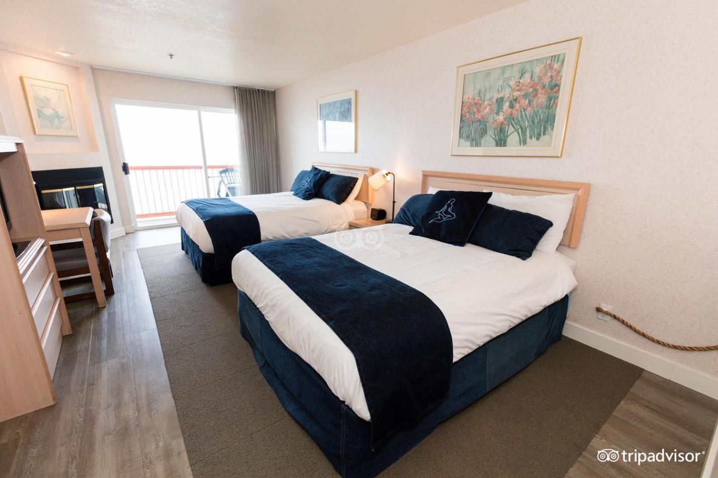 Surftides Hotel photo 40